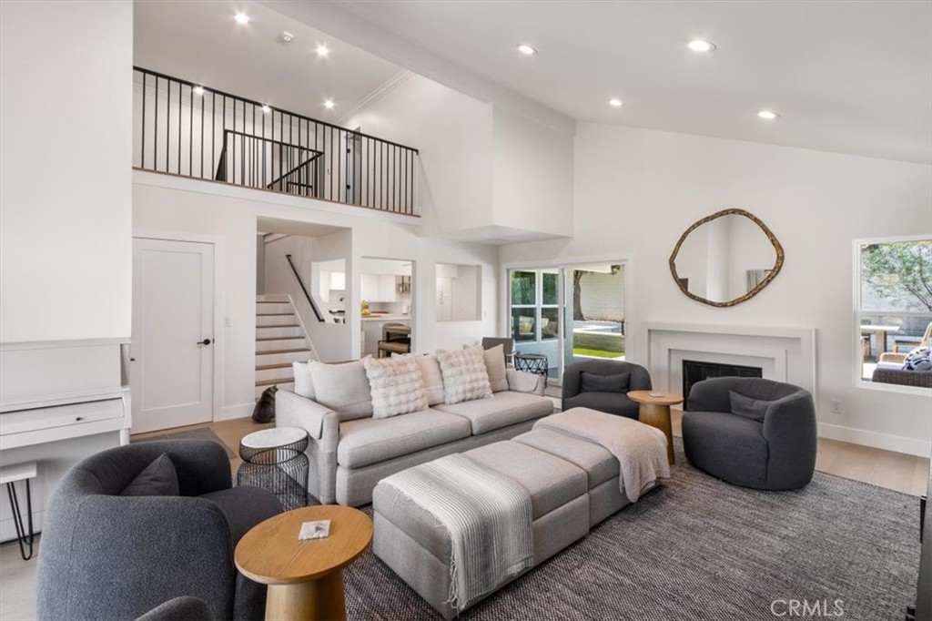 4912 Seapine Circle