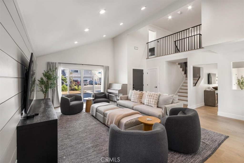 4912 Seapine Circle