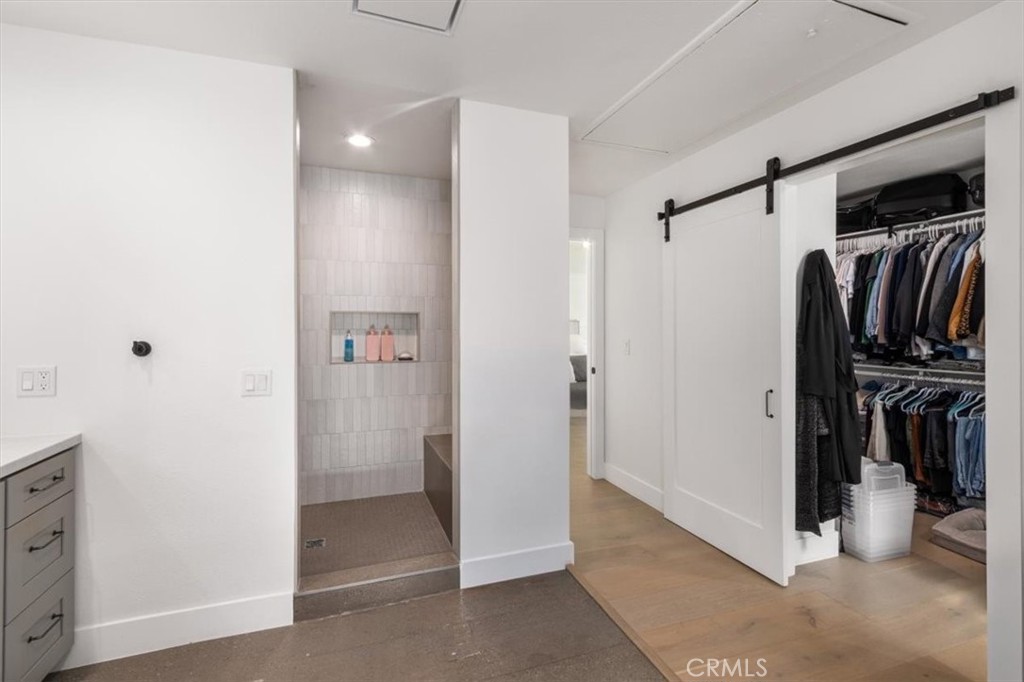 4912 Seapine Circle