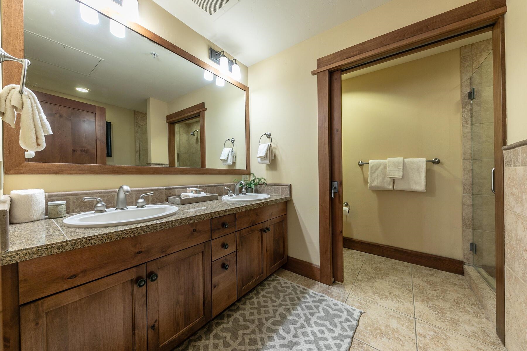 3001 Northstar Drive Unit: 306