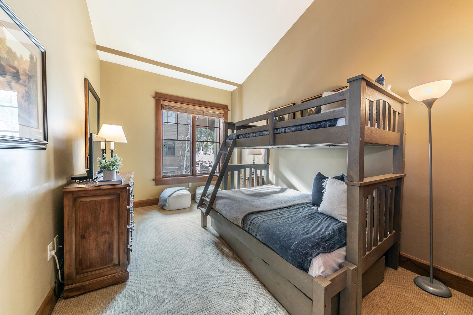 3001 Northstar Drive Unit: 306