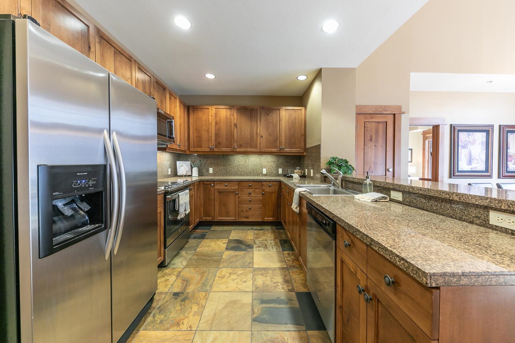 3001 Northstar Drive Unit: 306