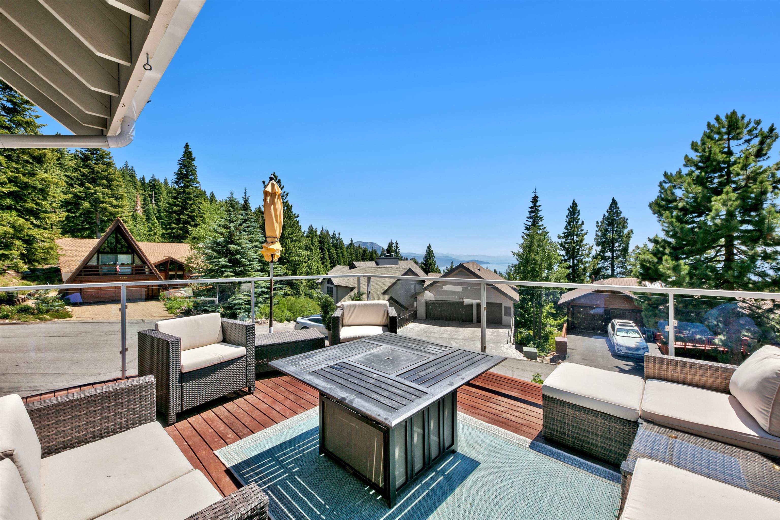 1048 Apollo Court