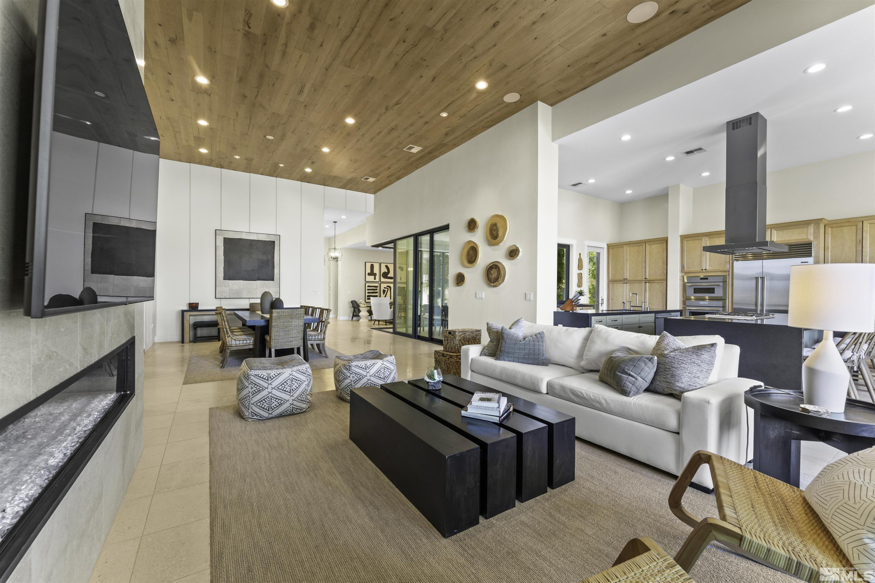 2937 Amethyst Hills Drive