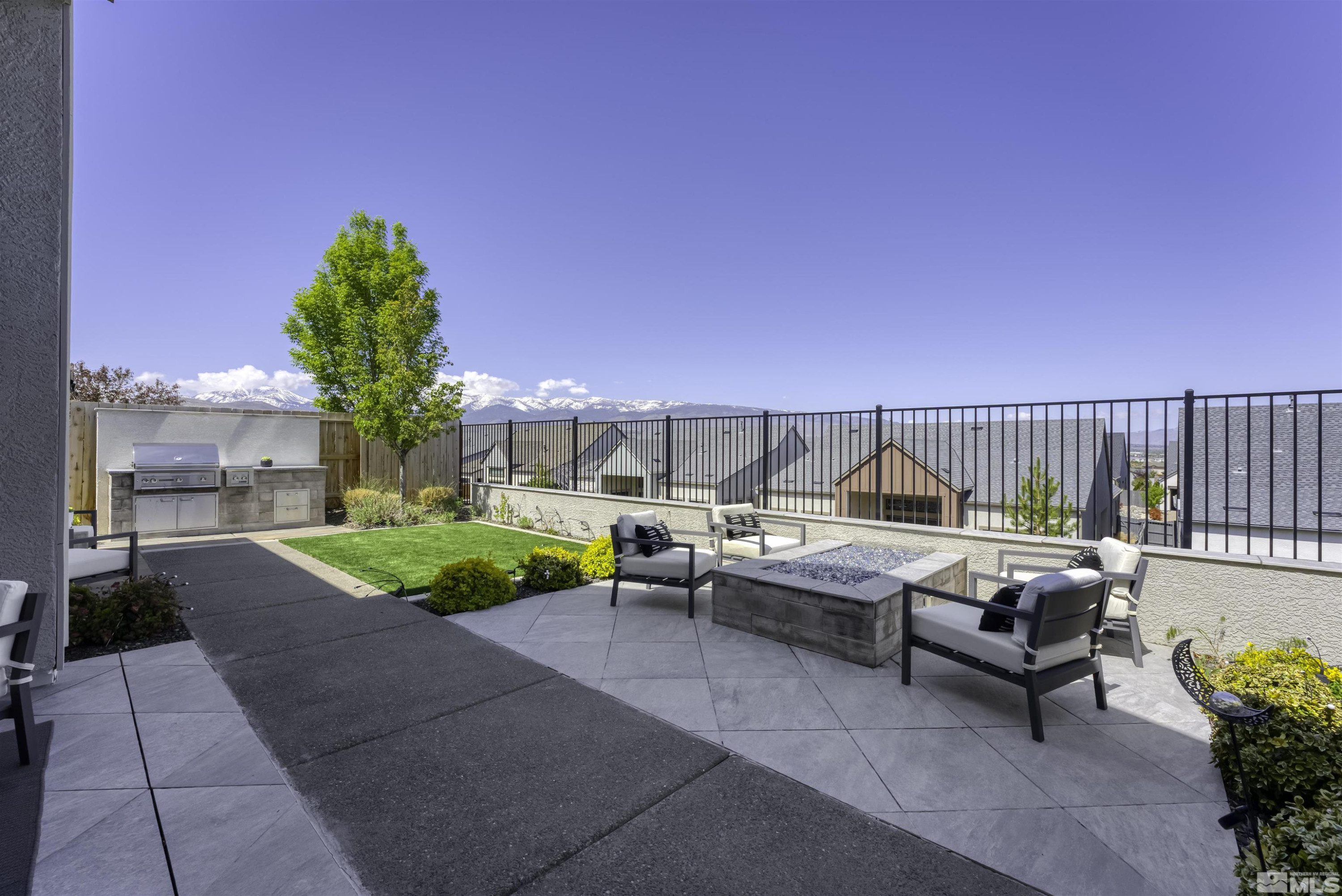 2937 Amethyst Hills Drive