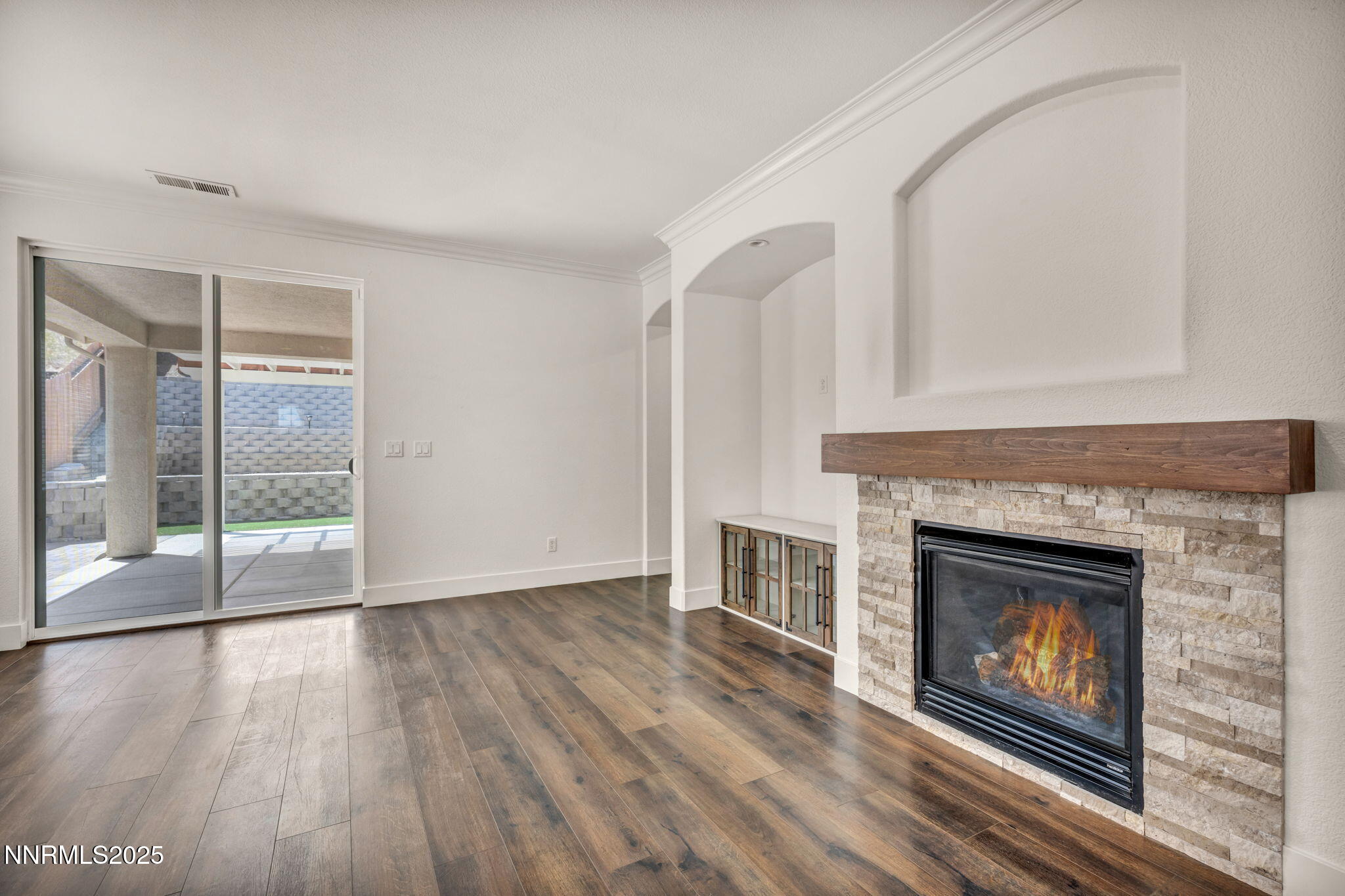 1495 Mount Grant Drive