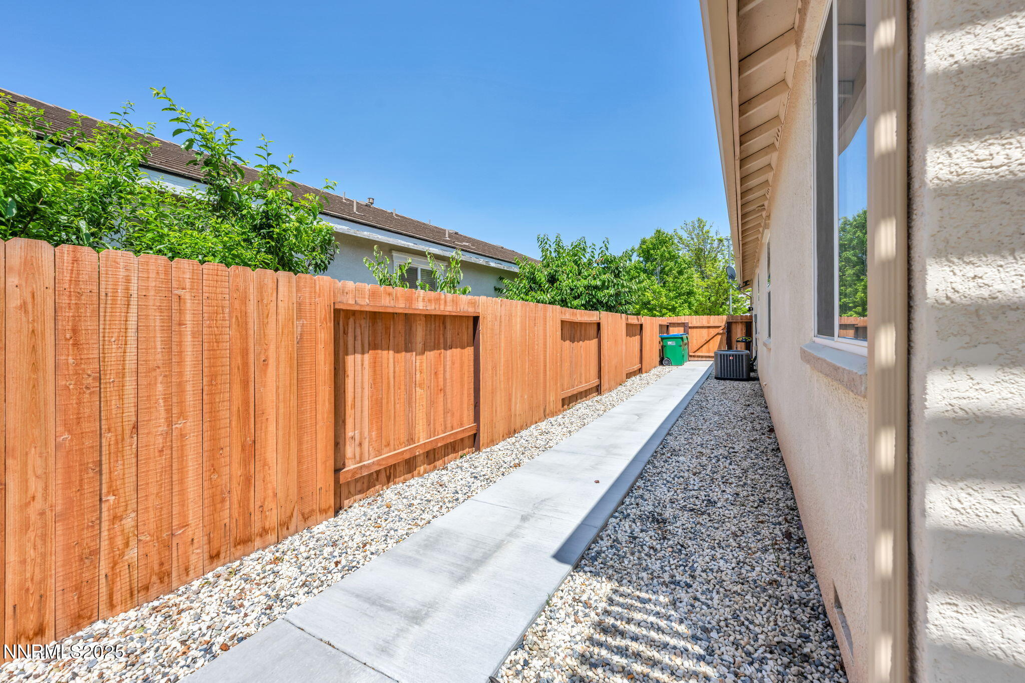 1495 Mount Grant Drive