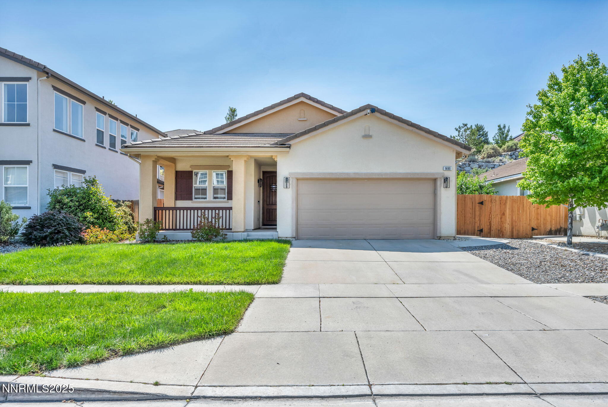 1495 Mount Grant Drive