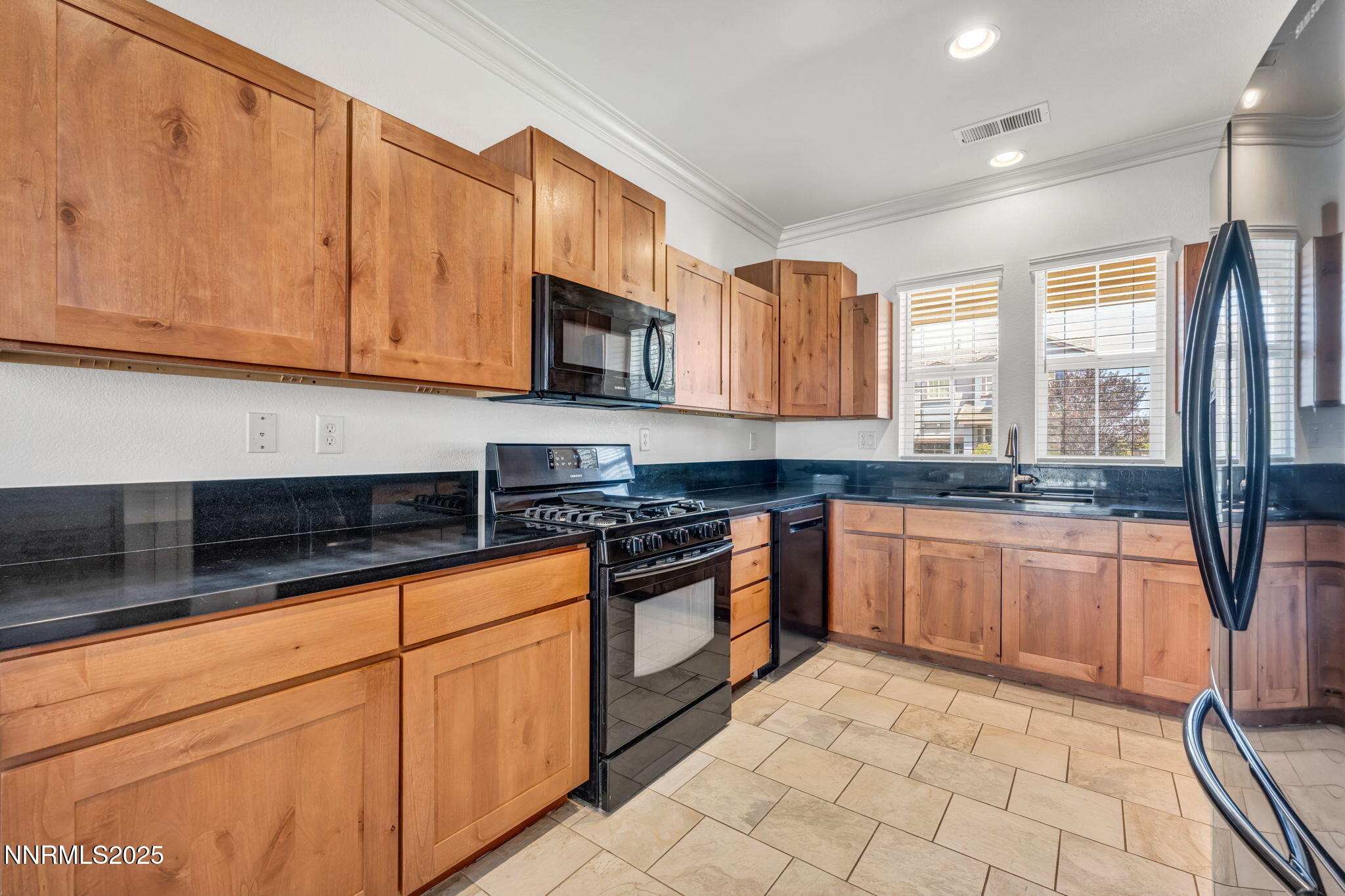 1495 Mount Grant Drive