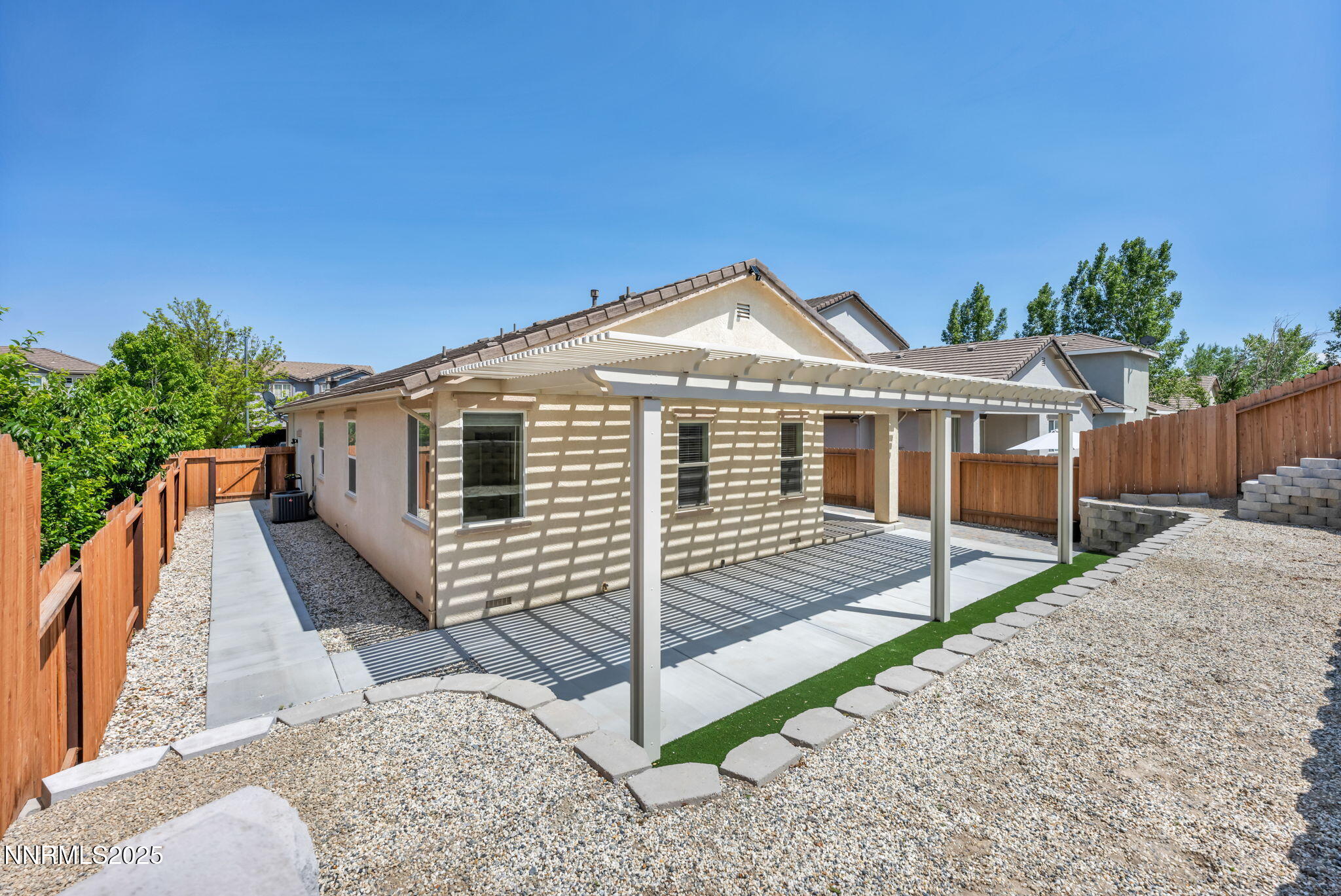 1495 Mount Grant Drive