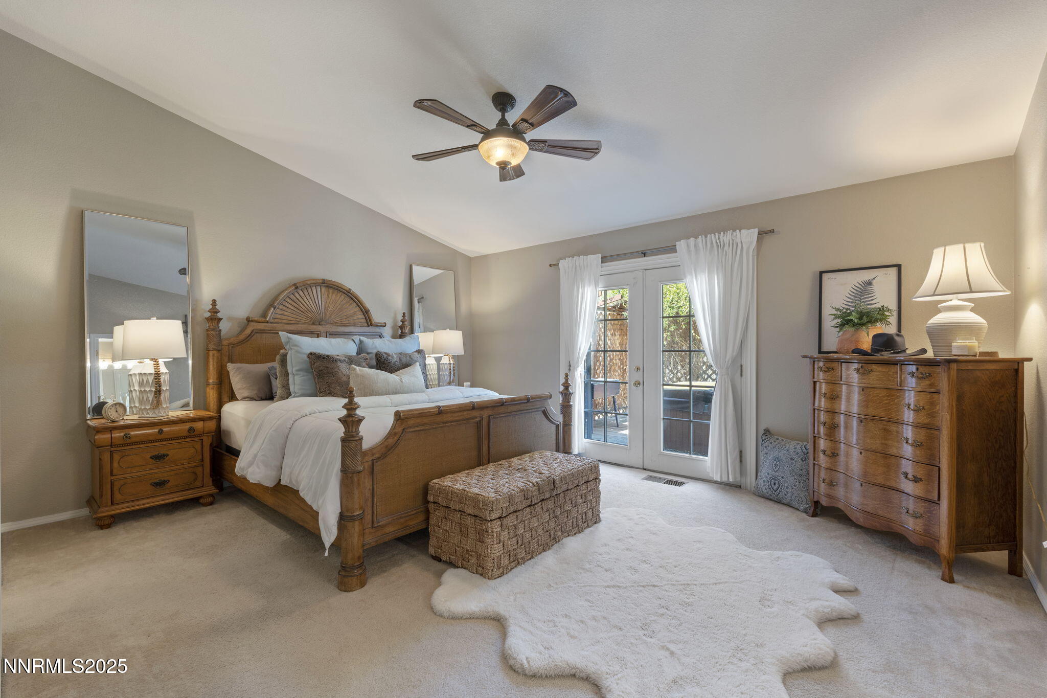1105 Longspur Way