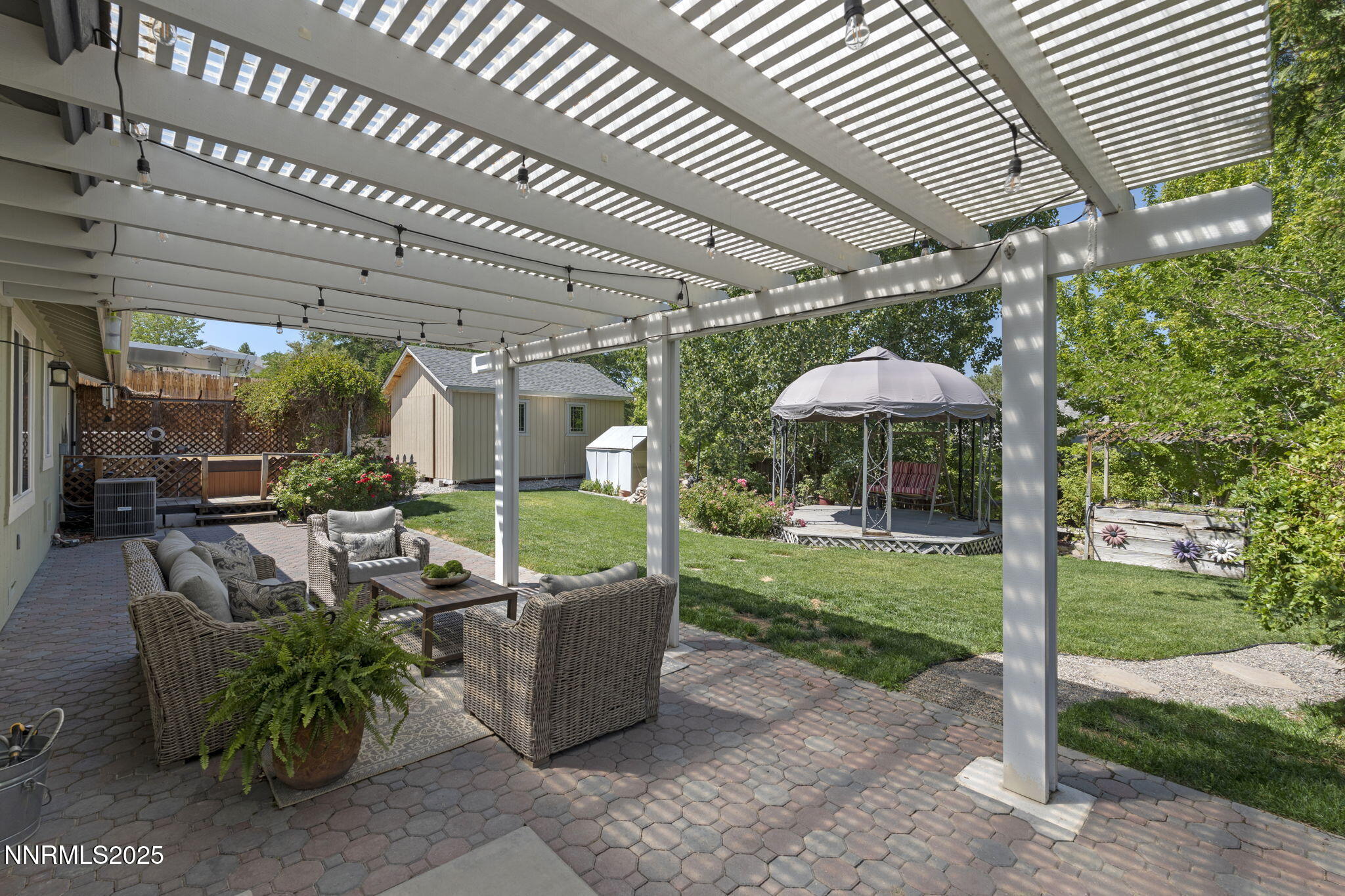 1105 Longspur Way