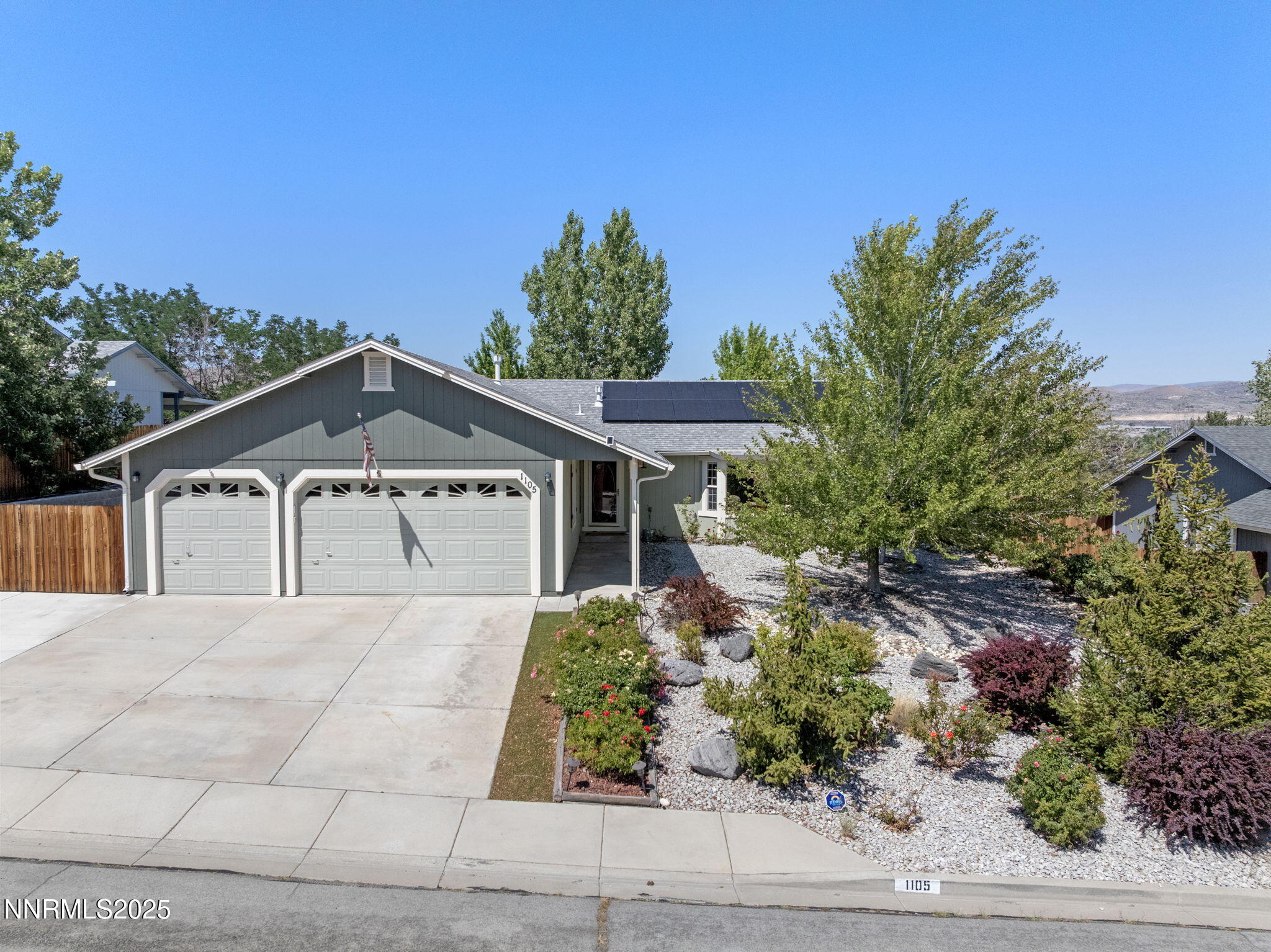 1105 Longspur Way