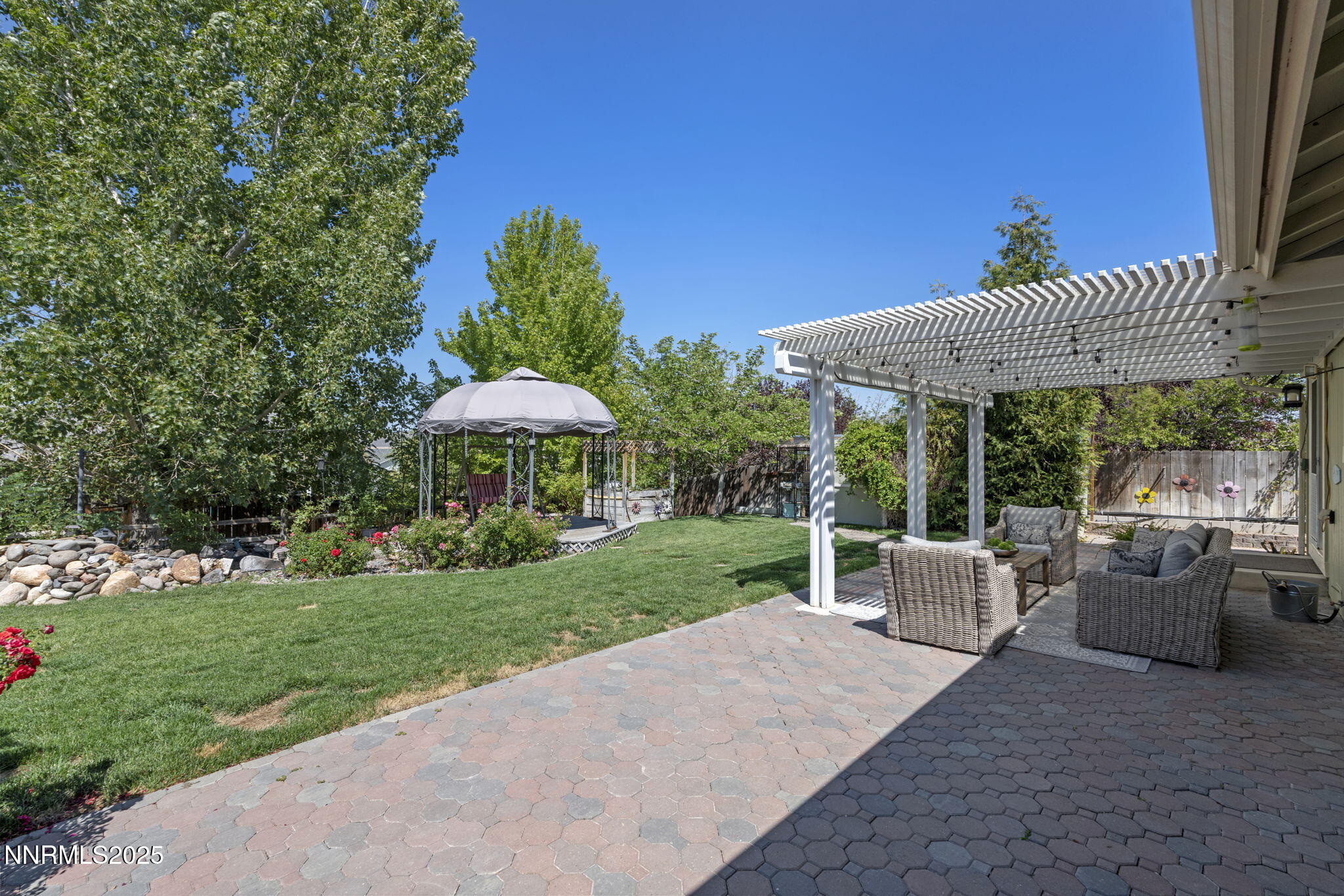 1105 Longspur Way