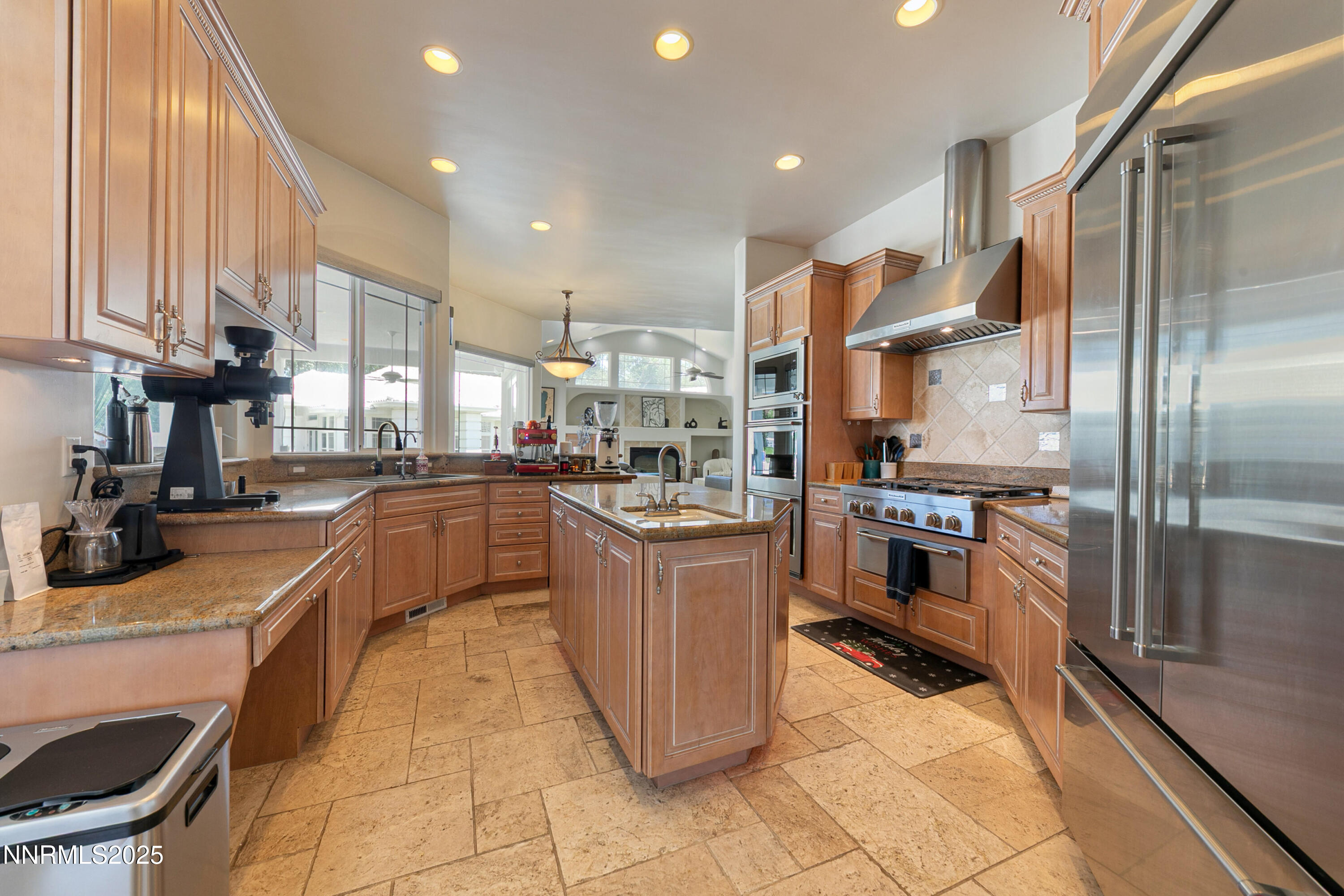 2100 Ash Canyon Road