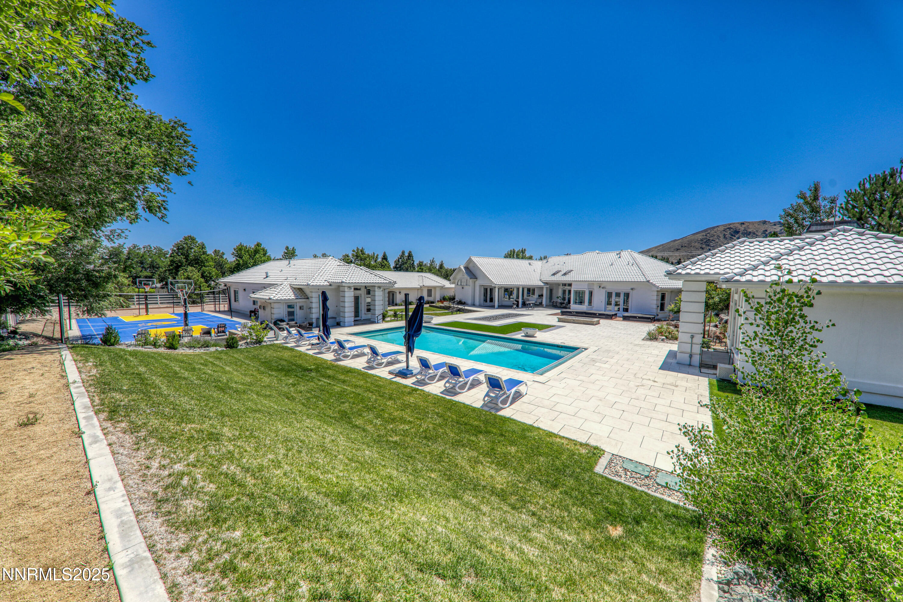 2100 Ash Canyon Road