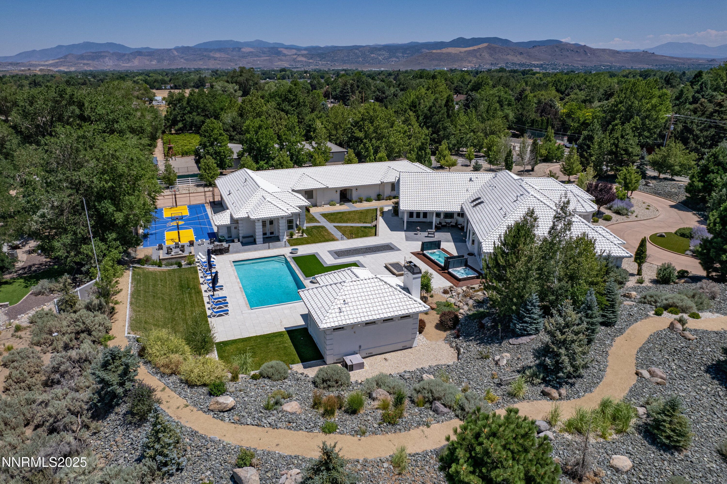 2100 Ash Canyon Road