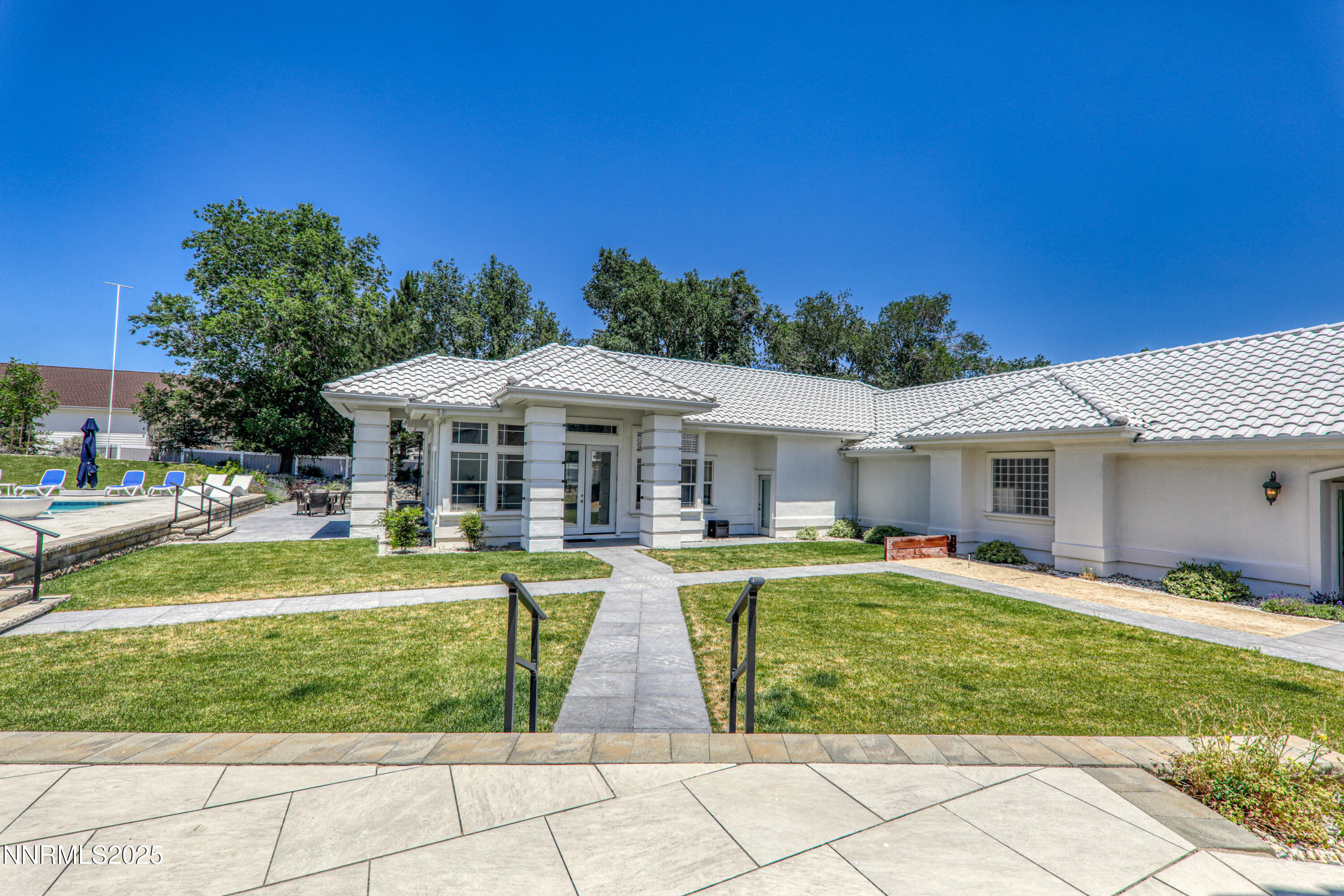 2100 Ash Canyon Road