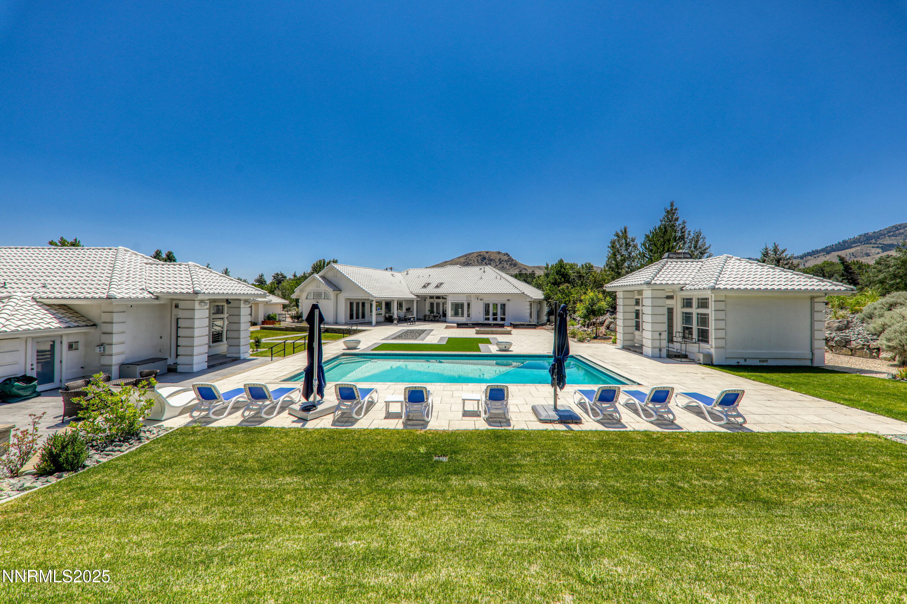 2100 Ash Canyon Road