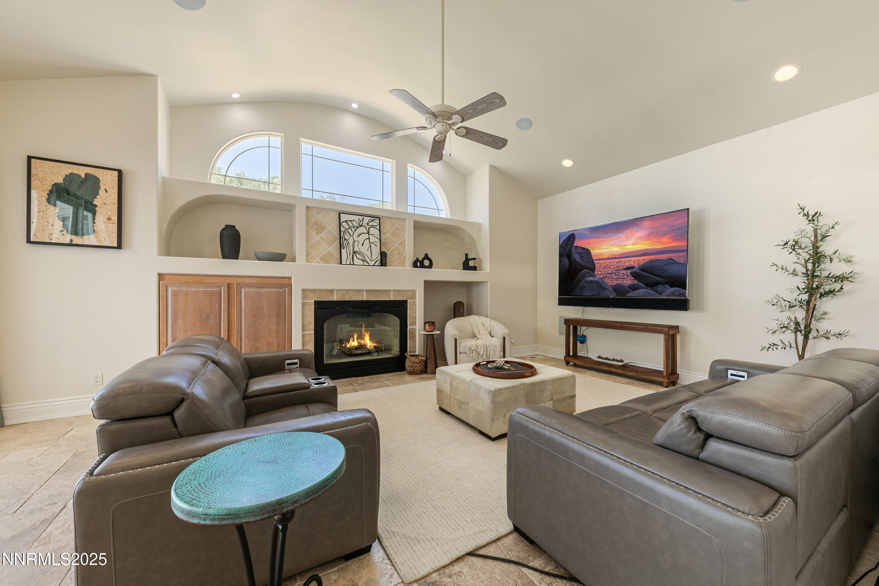 2100 Ash Canyon Road