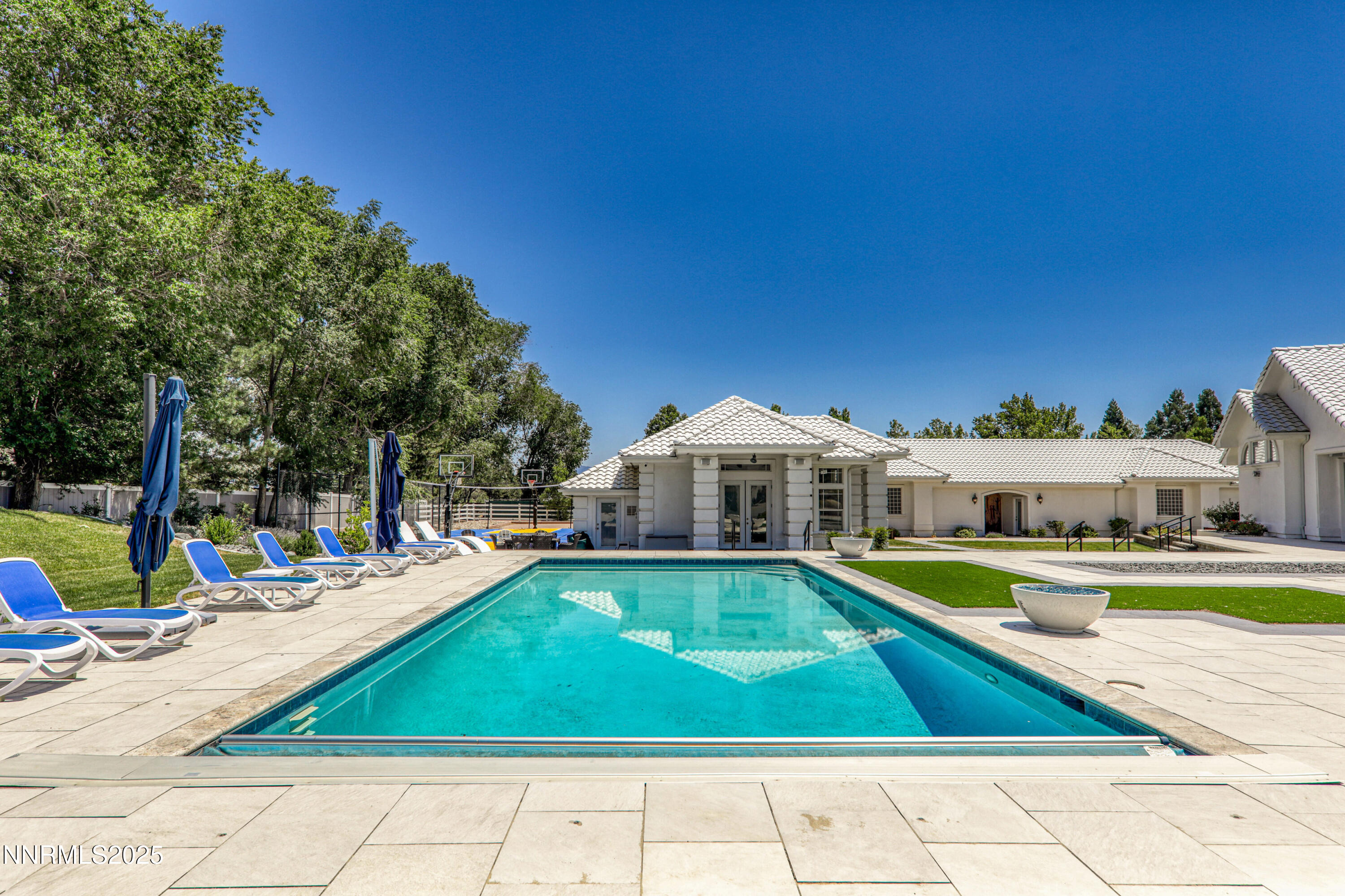 2100 Ash Canyon Road