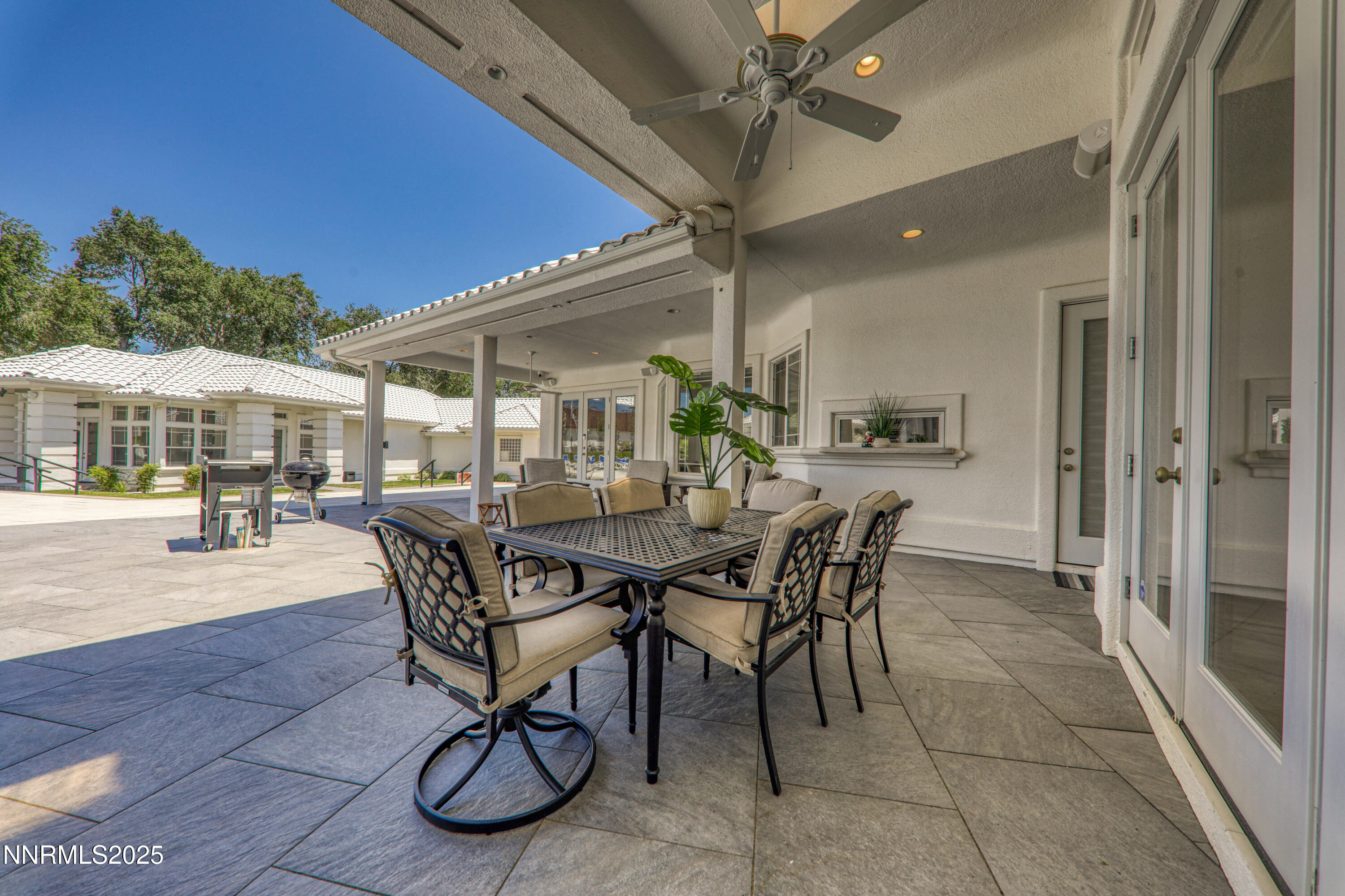 2100 Ash Canyon Road