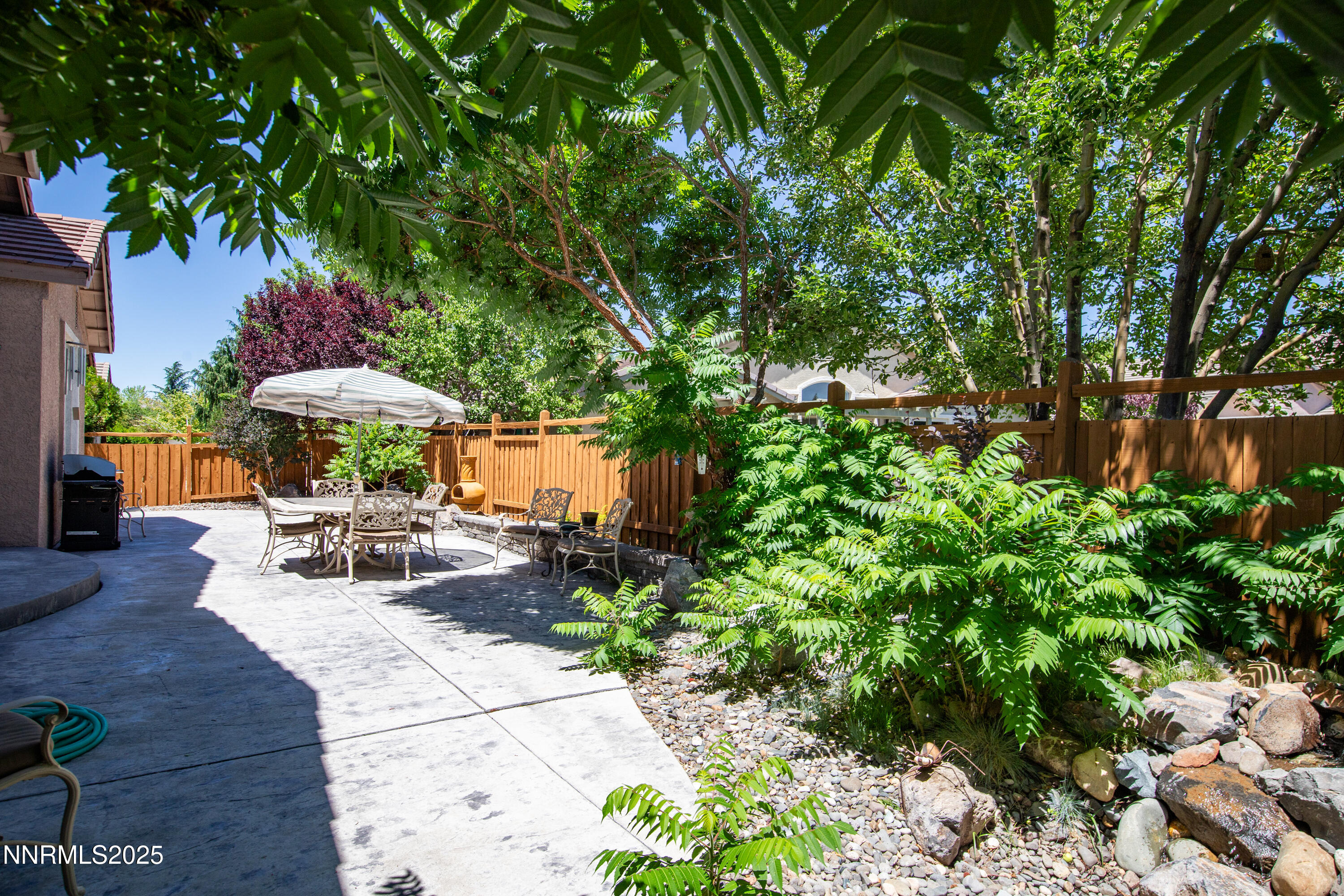 6485 Sun Flag Court