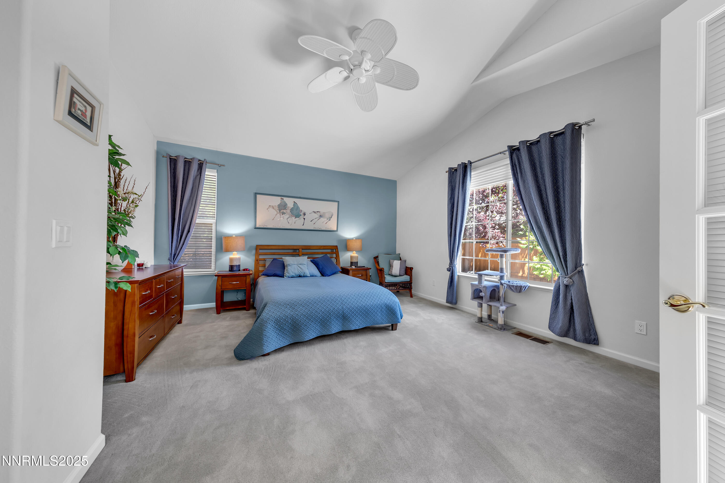 6485 Sun Flag Court