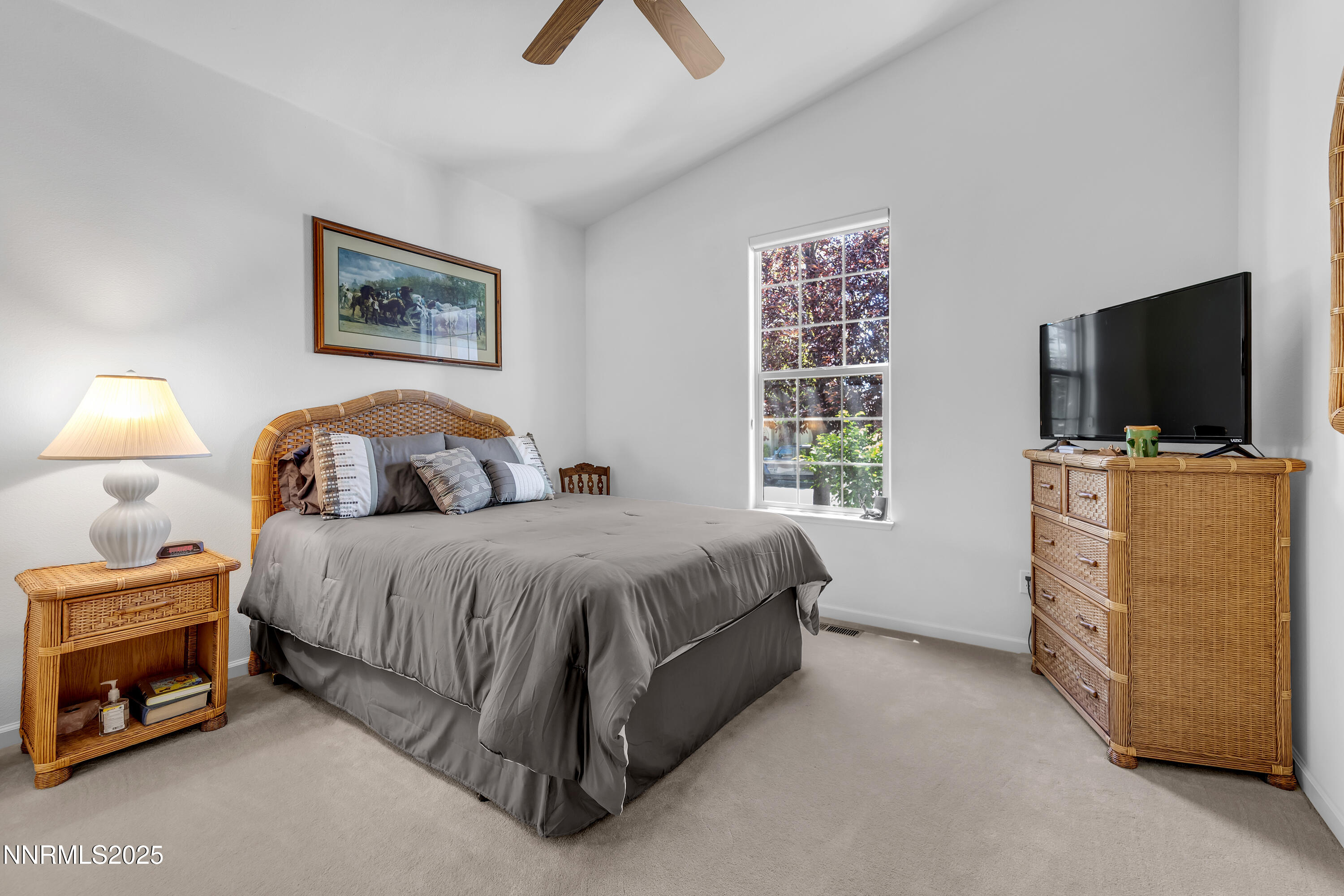 6485 Sun Flag Court