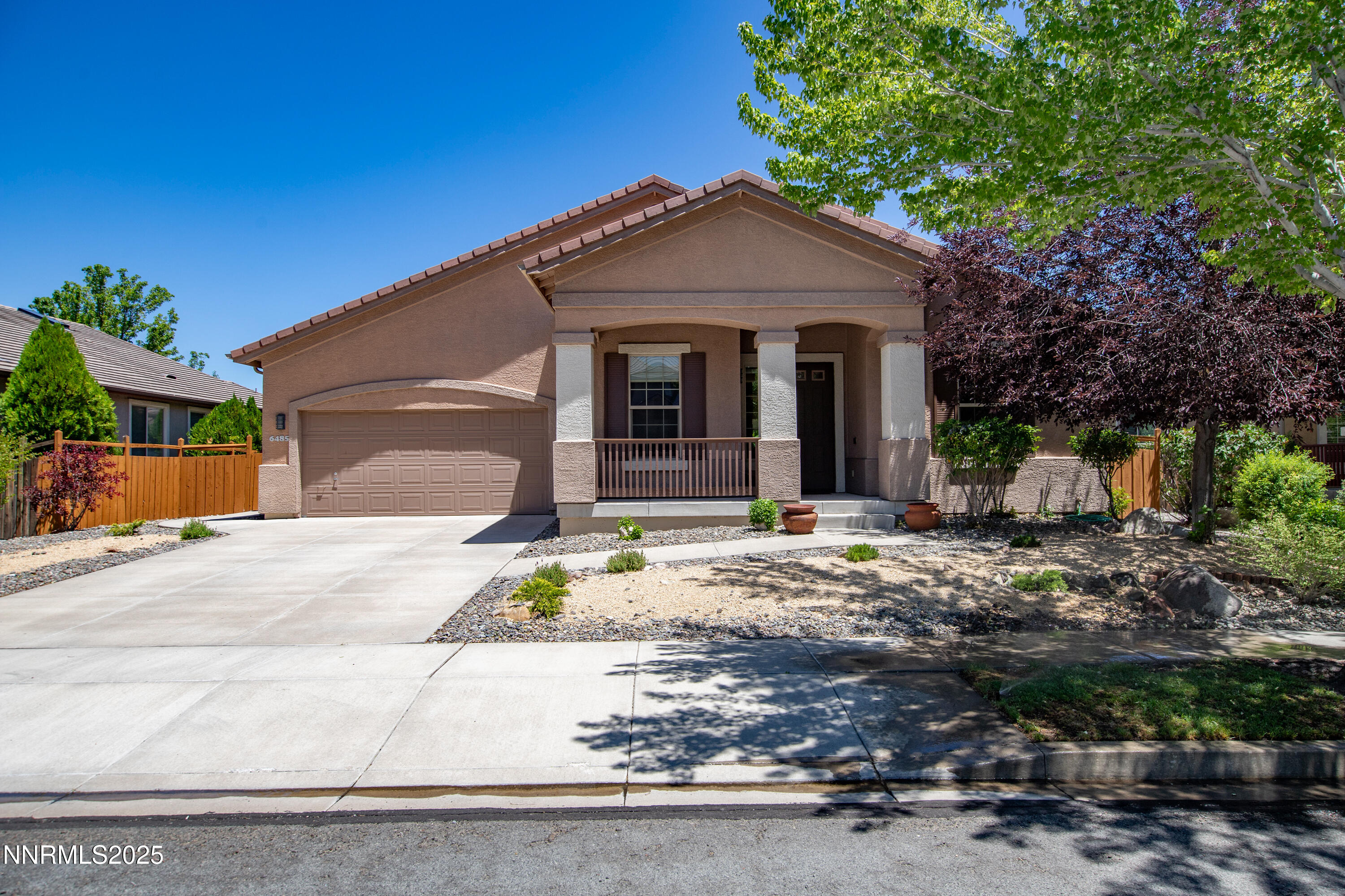 6485 Sun Flag Court