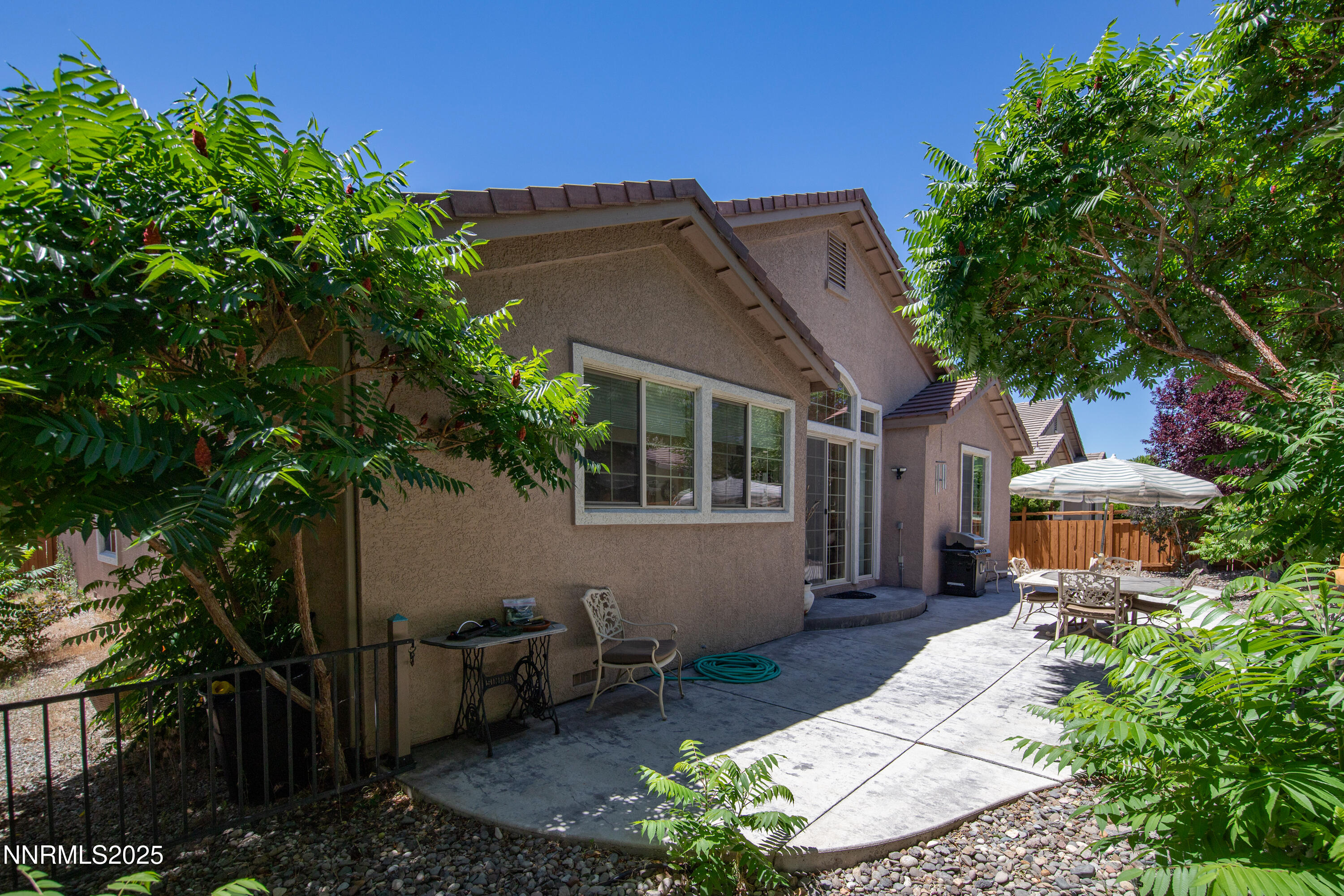 6485 Sun Flag Court