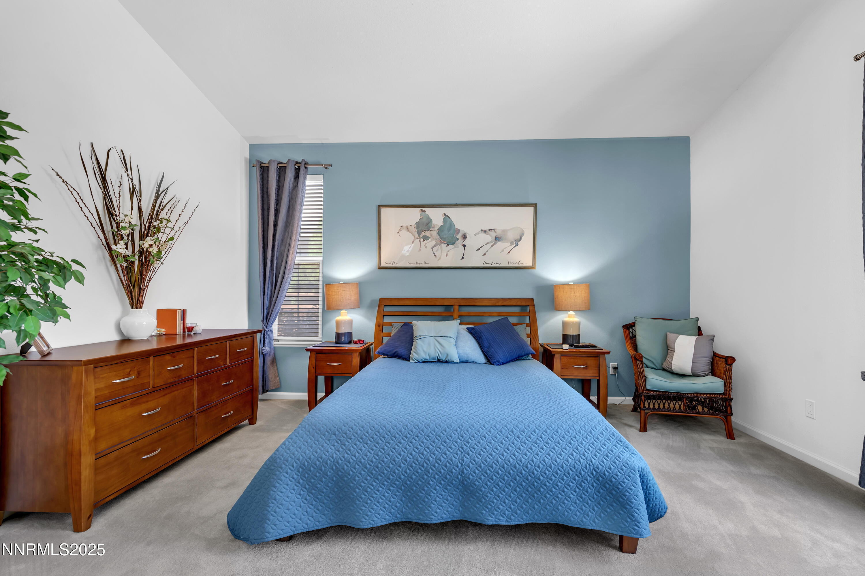 6485 Sun Flag Court