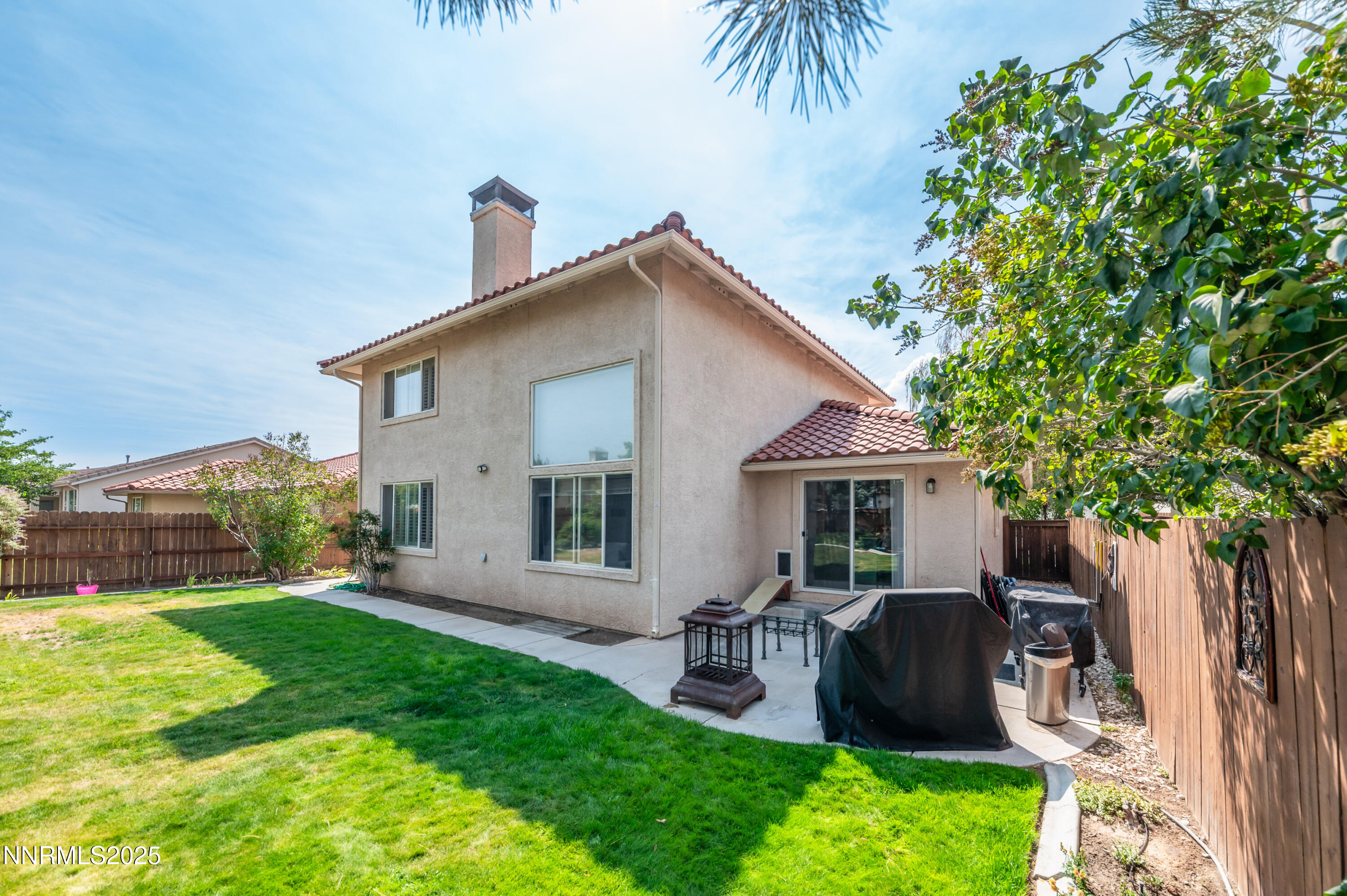 236 La Costa Avenue