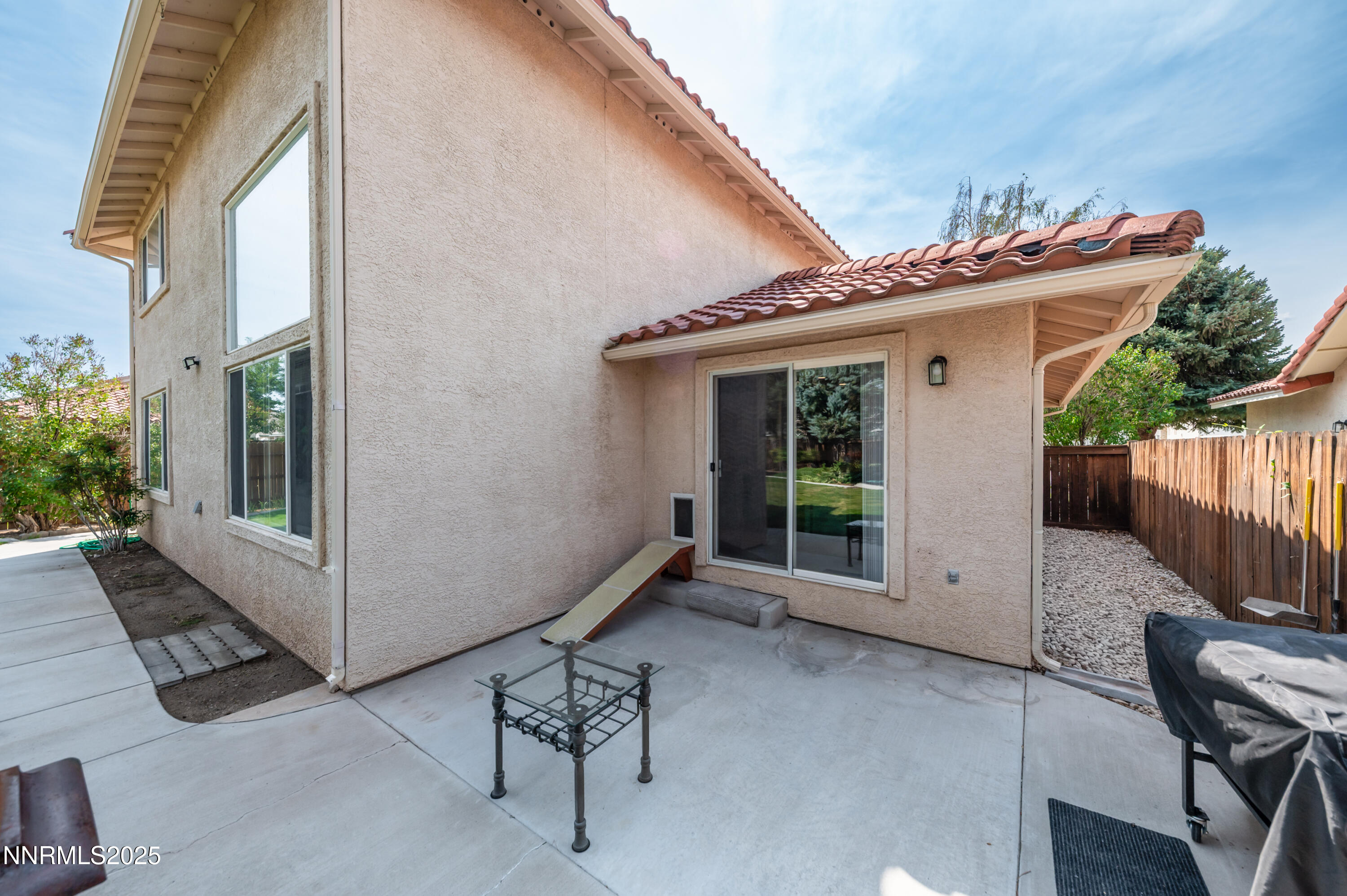 236 La Costa Avenue