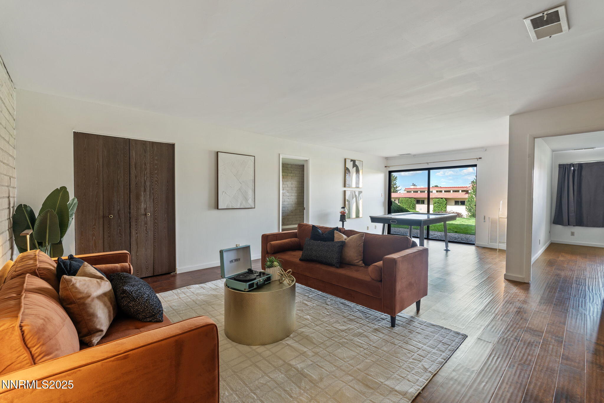 3471 Skyline Boulevard