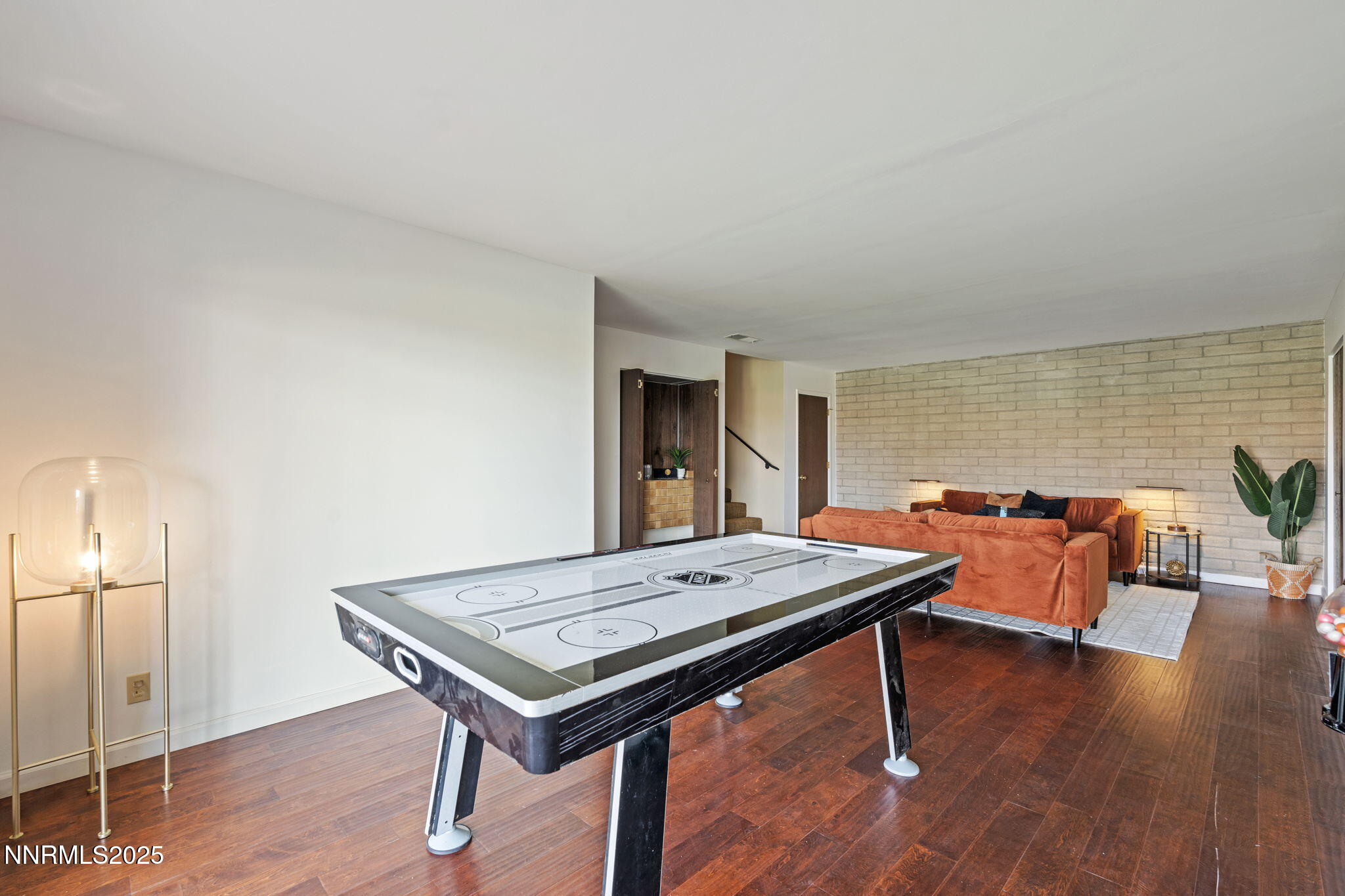 3471 Skyline Boulevard