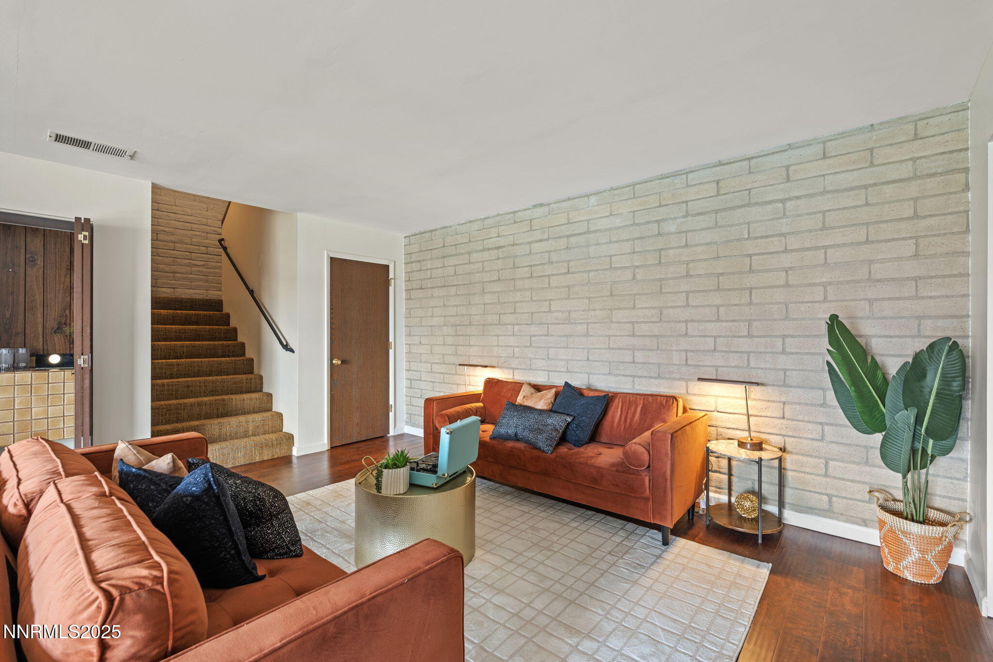 3471 Skyline Boulevard