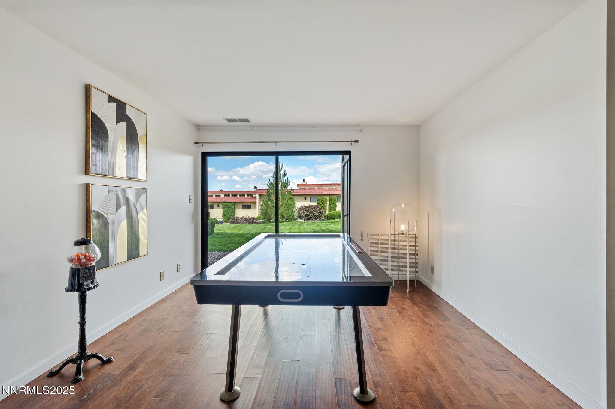 3471 Skyline Boulevard