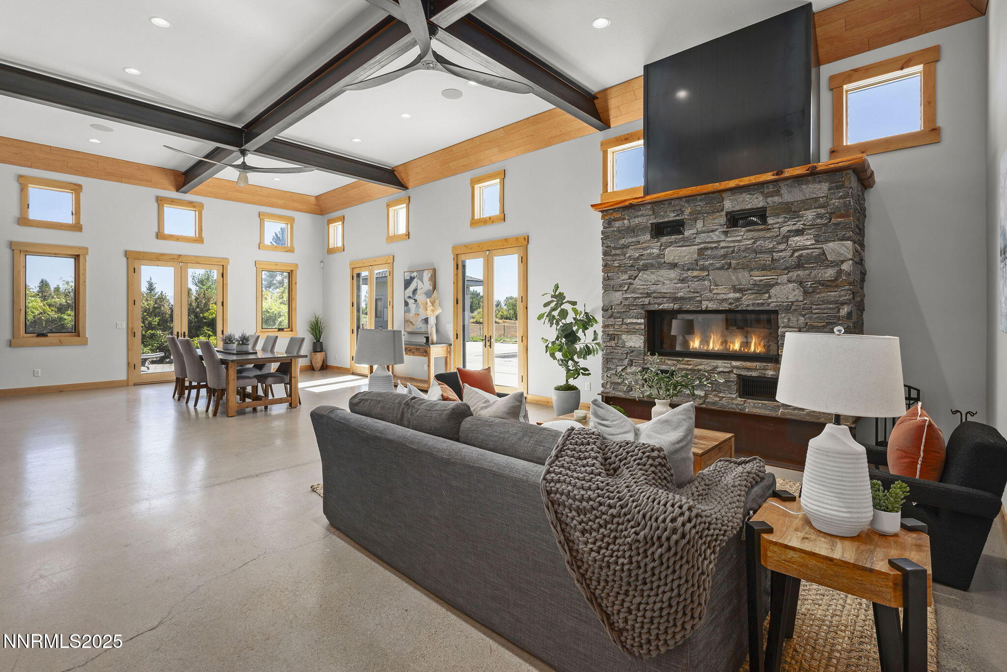2960 Oasis Springs Road