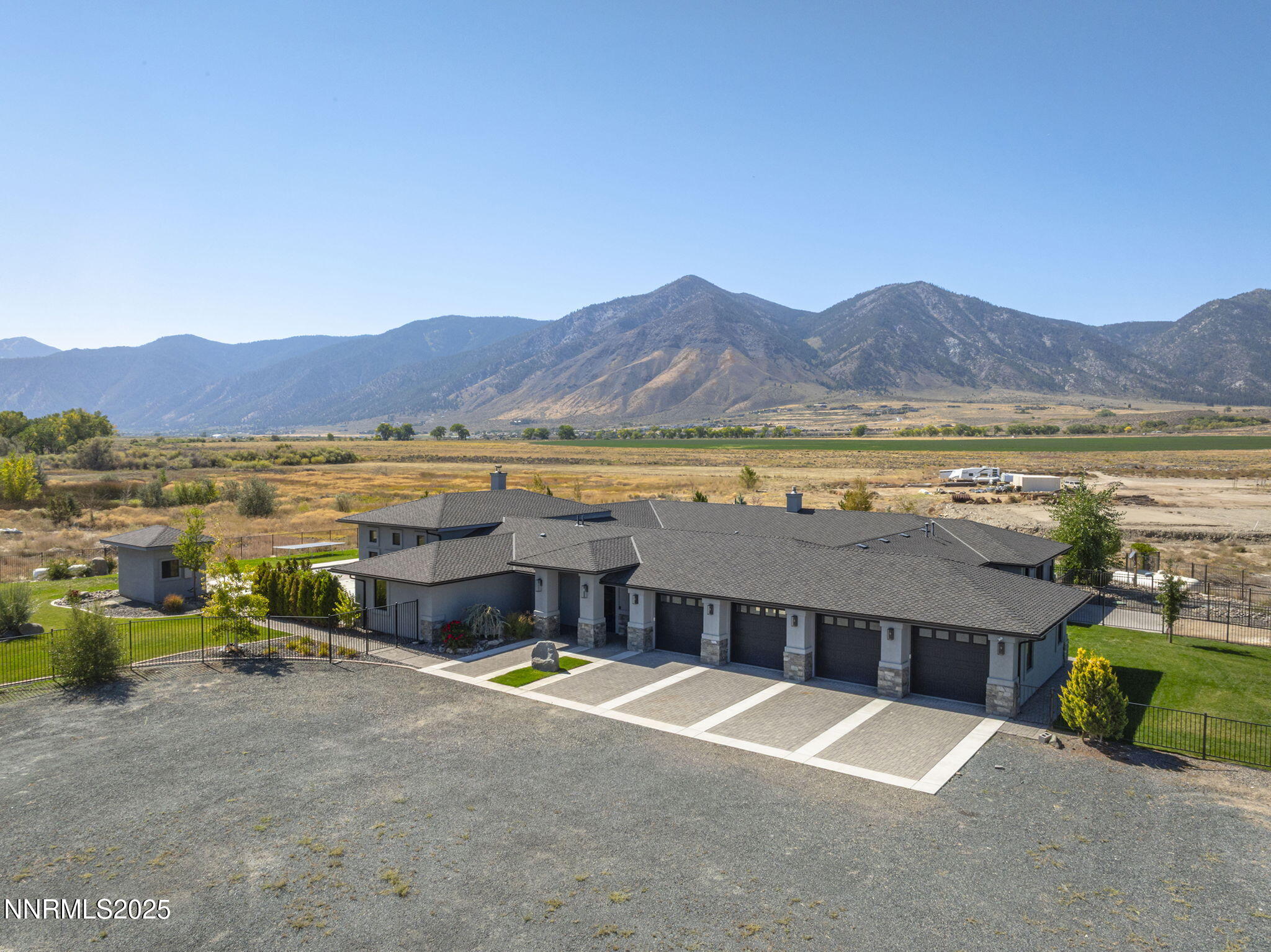 2960 Oasis Springs Road