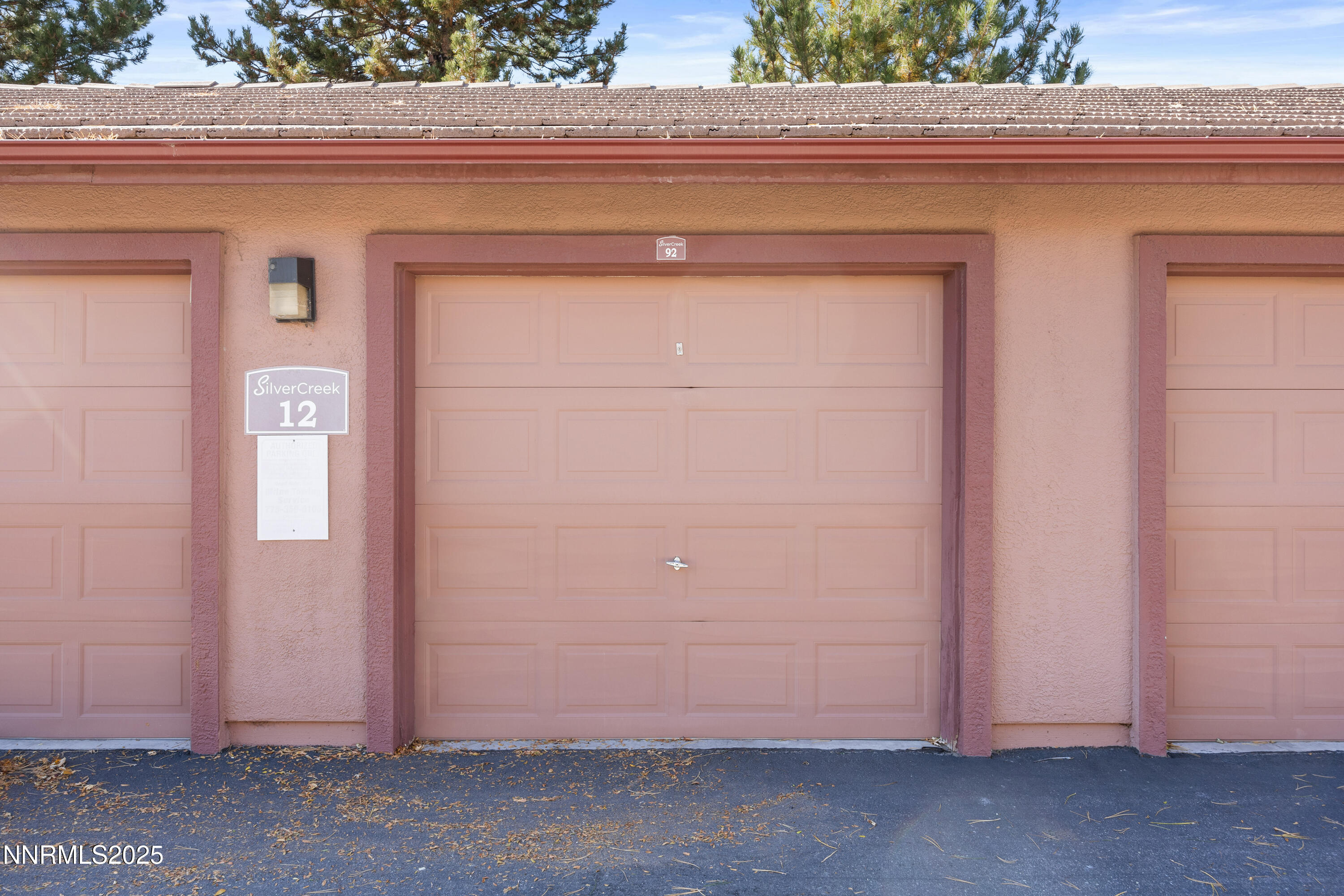 6850 Sharlands Avenue, T1116