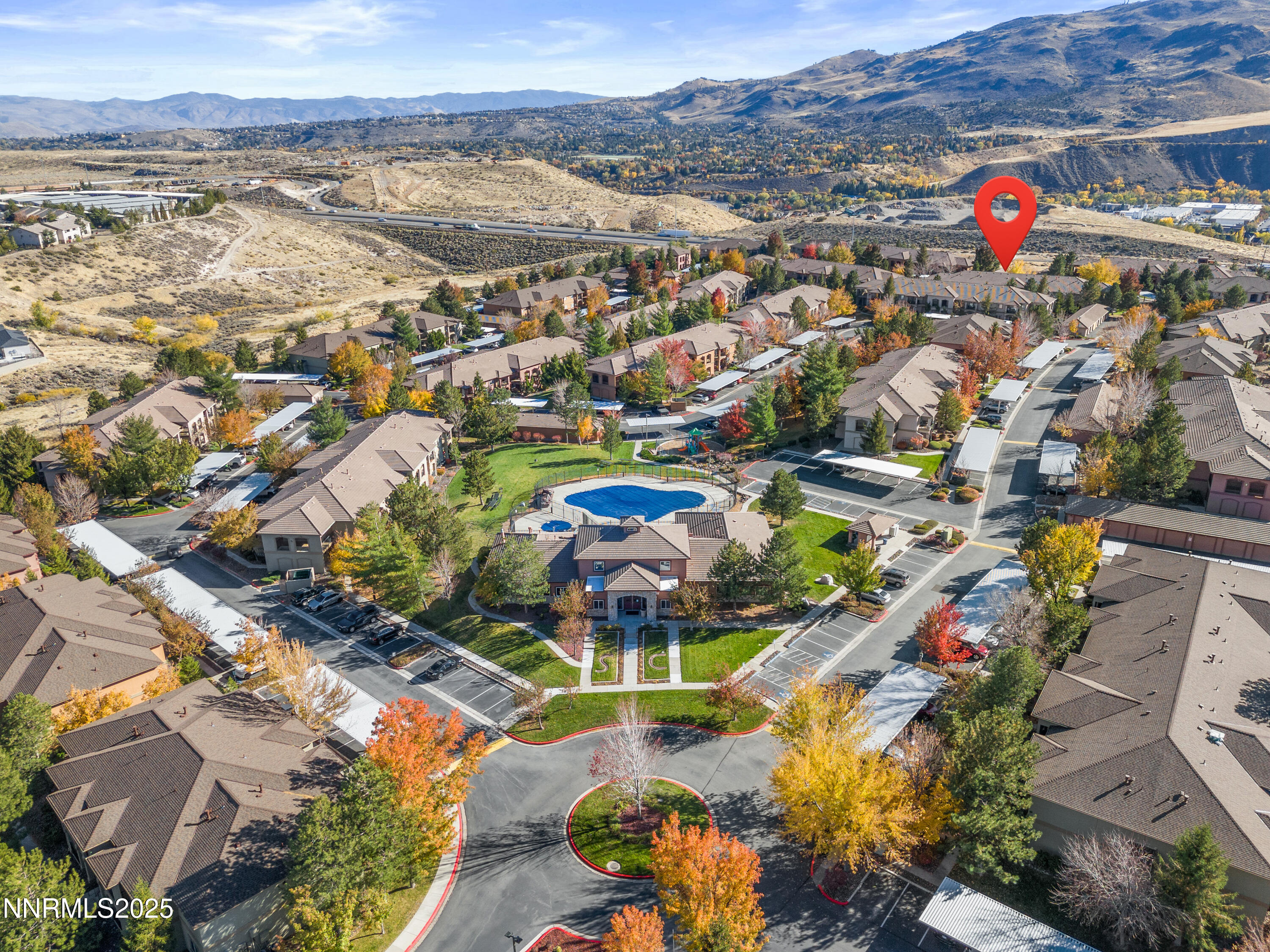 6850 Sharlands Avenue, T1116