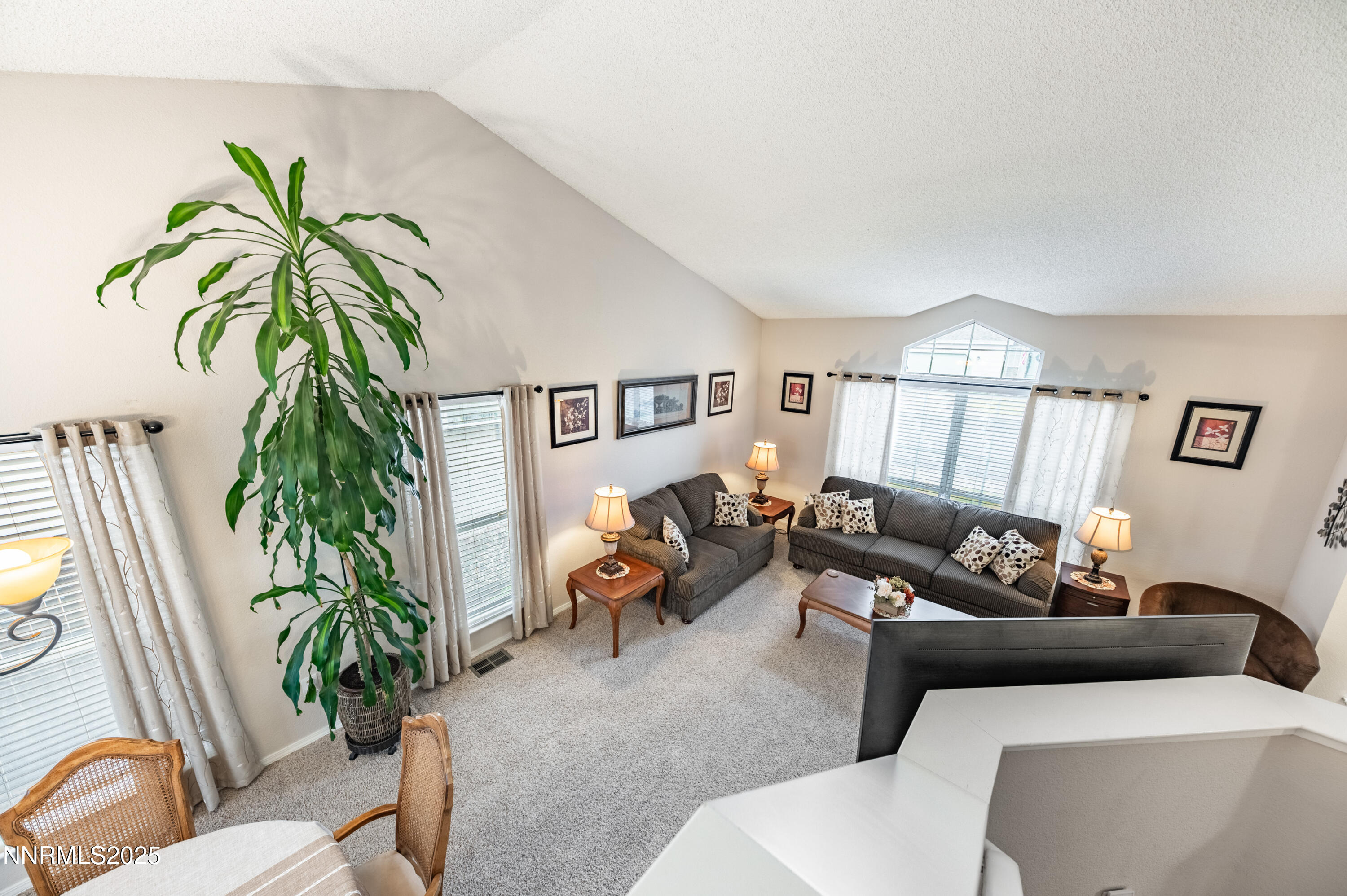 4517 Canyon Ridge Lane