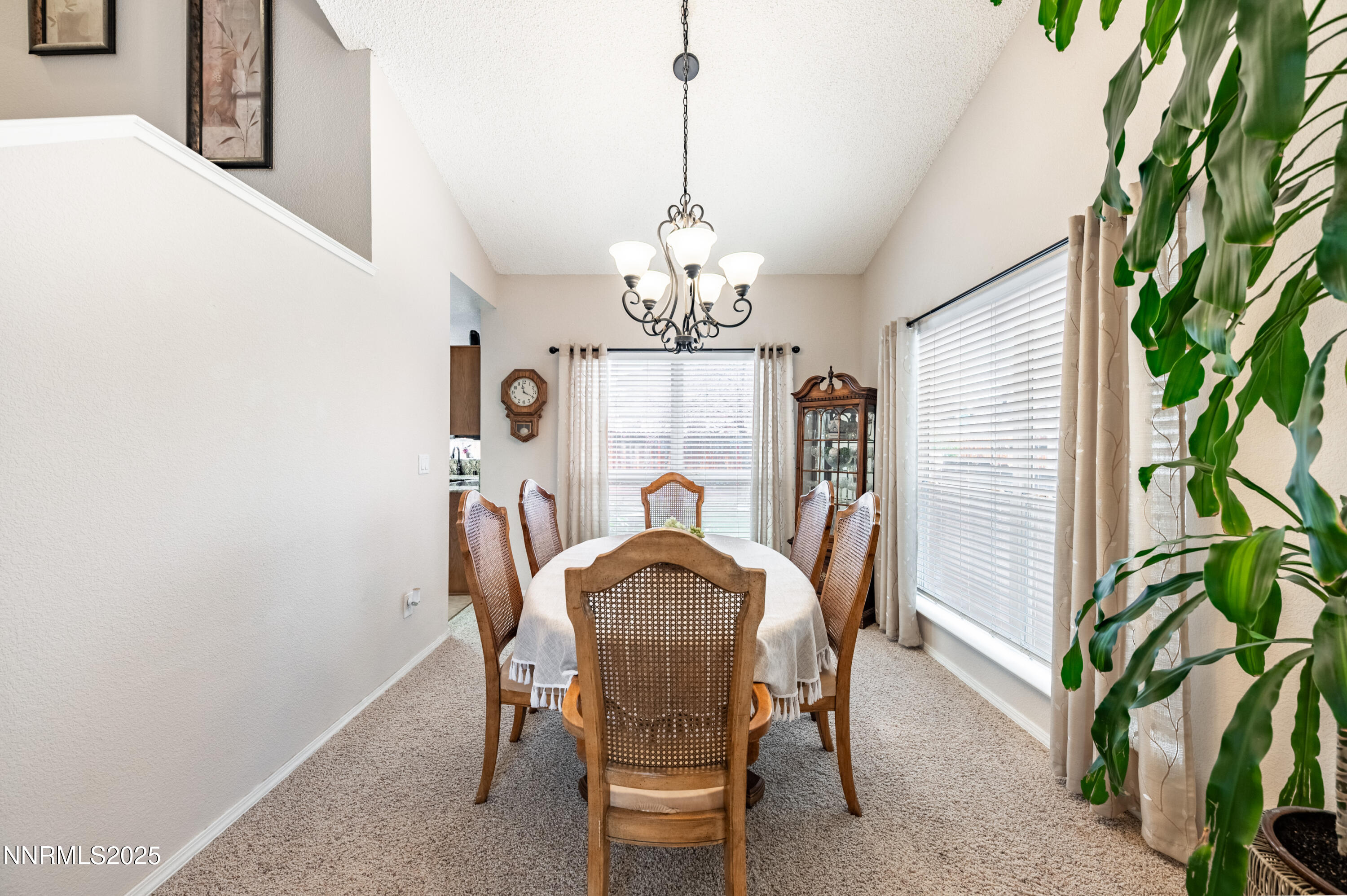 4517 Canyon Ridge Lane