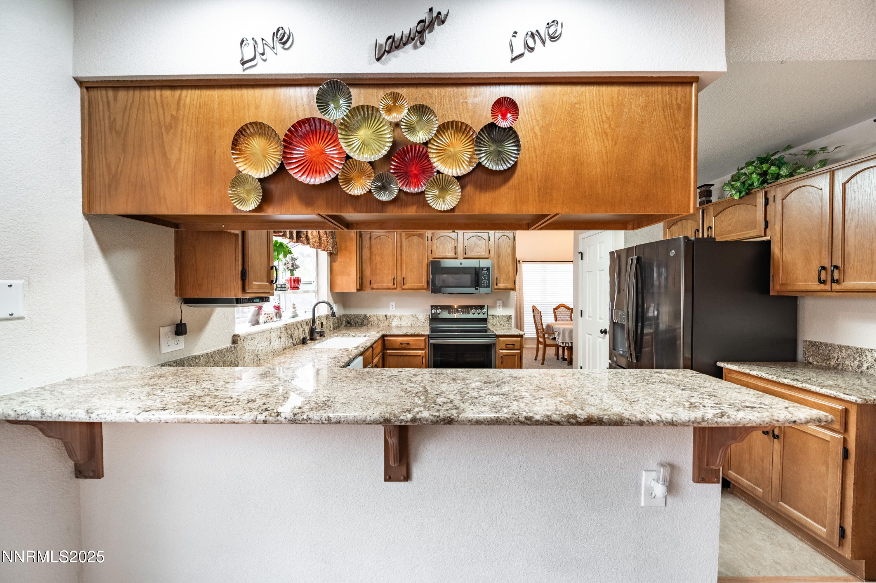 4517 Canyon Ridge Lane