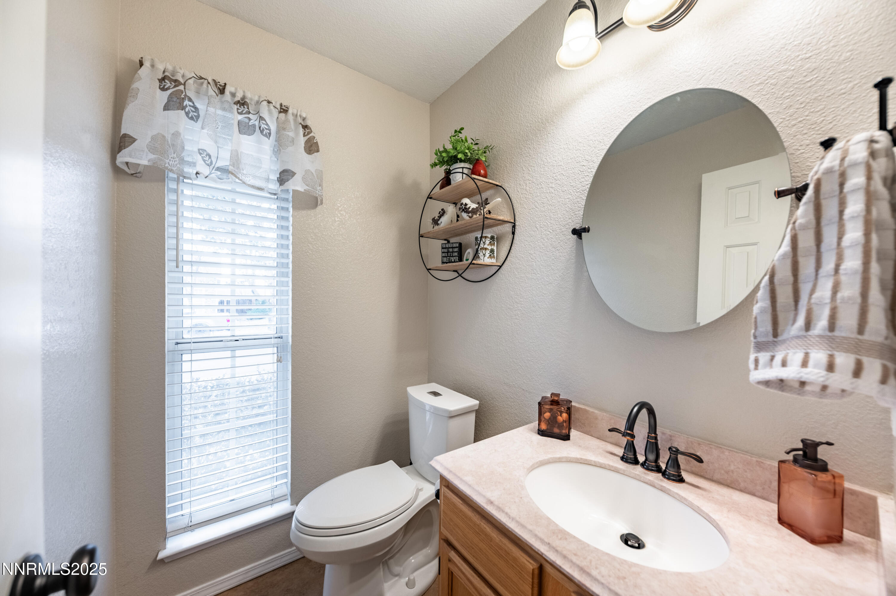 4517 Canyon Ridge Lane