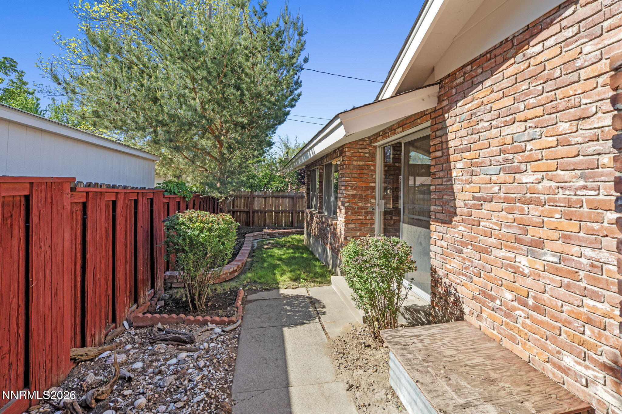 1960 Allen Street