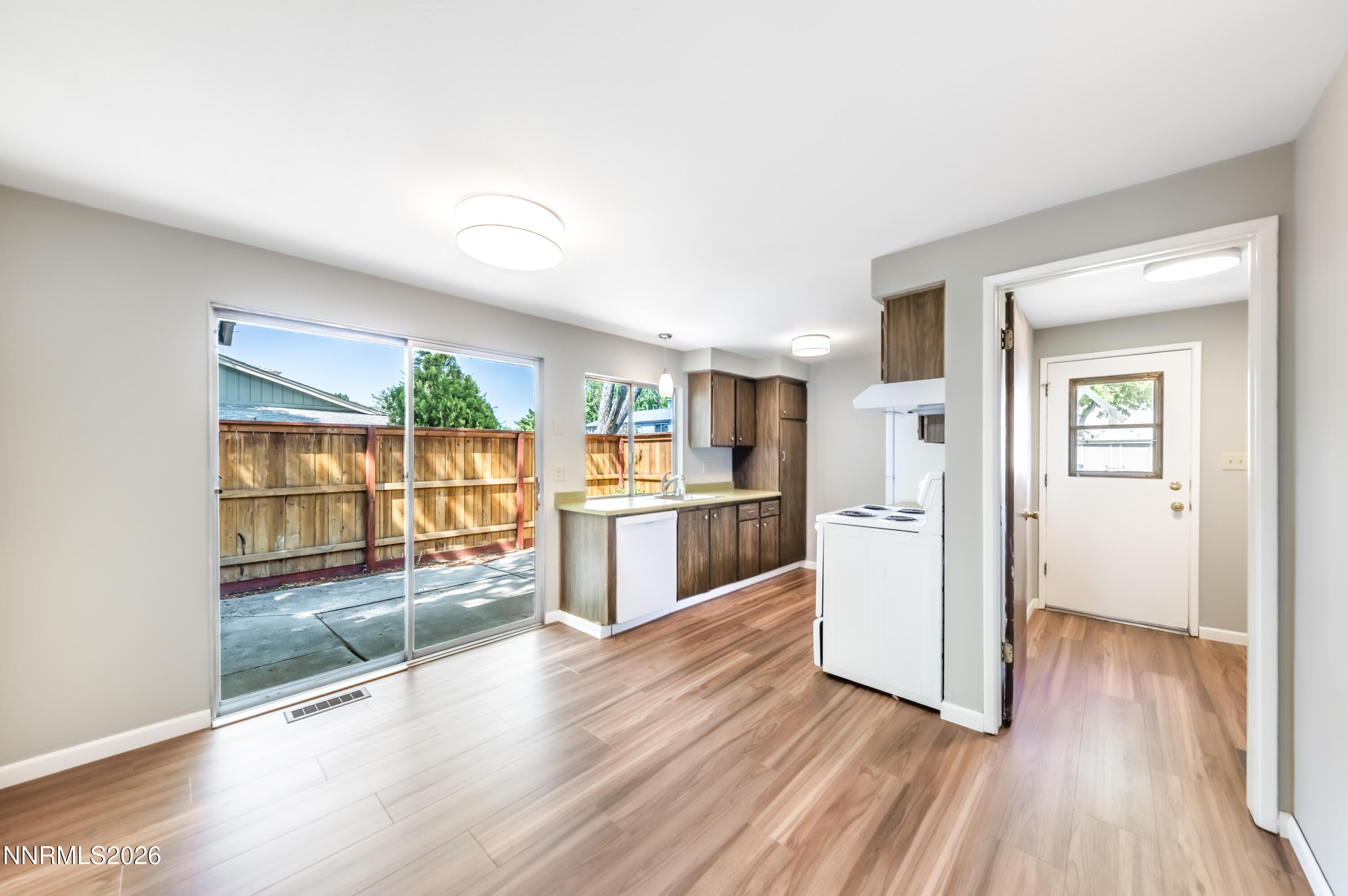 849 Woodberry Drive 4