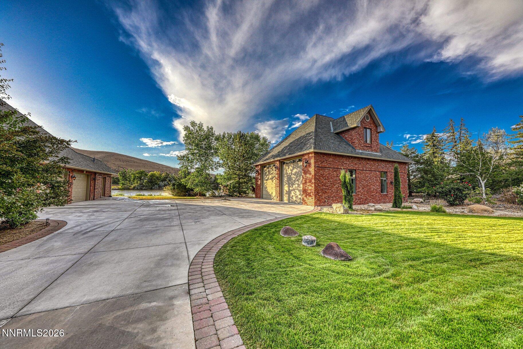 55 Hidden Lake Drive