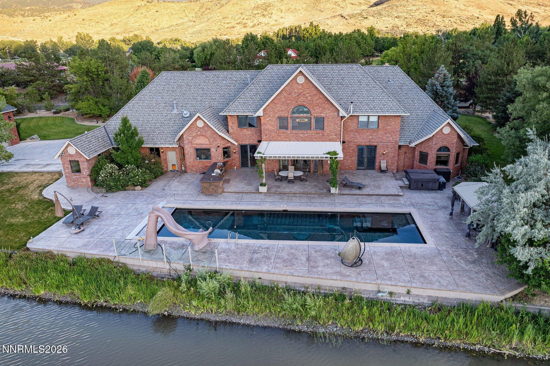 55 Hidden Lake Drive